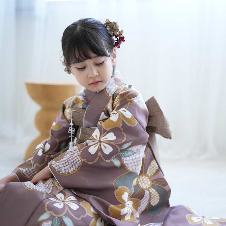 レンタル 七五三 7歳 着物 ひよこ商店 古典柄 レトロ 四つ身 花 茶系