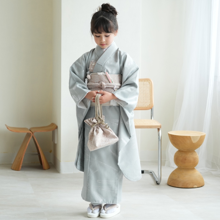 値下げひよこ商店 七五三用 グレーのベストと花柄着物 セット レンタル】七五三 7歳 女の子 ひよこ商店 着物 日本製作り帯