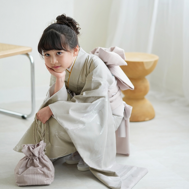 レンタル 七五三 7歳 ひよこ商店 古典柄 レトロ 四つ身 霞 グレー系 アイスグレー銀彩 おしゃれ｜utatane