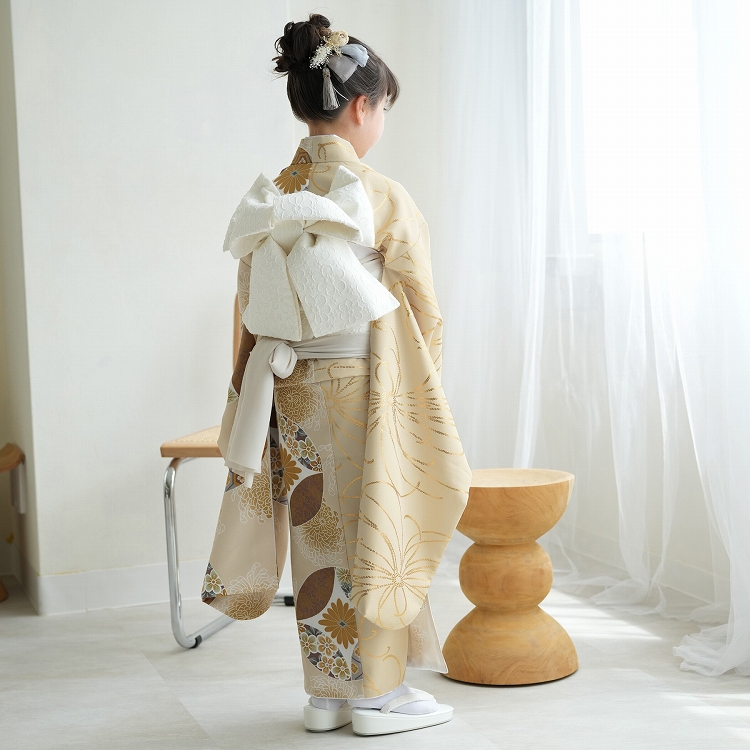レンタル 七五三 7歳 ひよこ商店 古典柄 レトロ 着物 花 四つ身