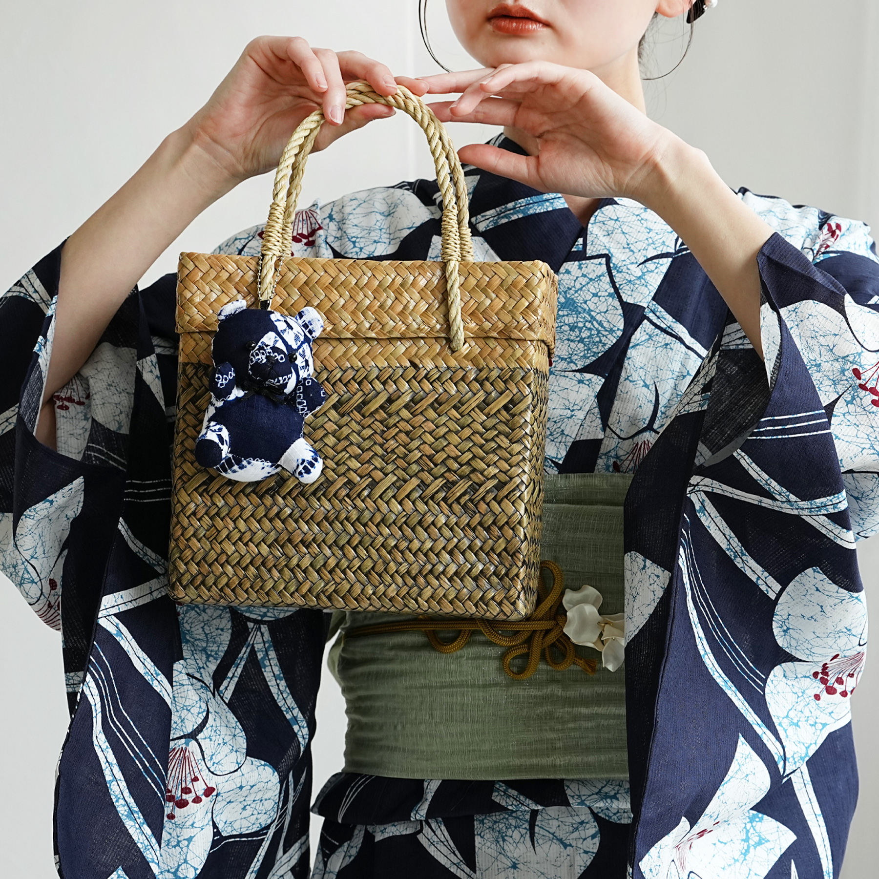 ぬいぐるみ チャーム バッグチャーム くま クマ おしゃれ 有松絞り utatane うたたね ウタタネ