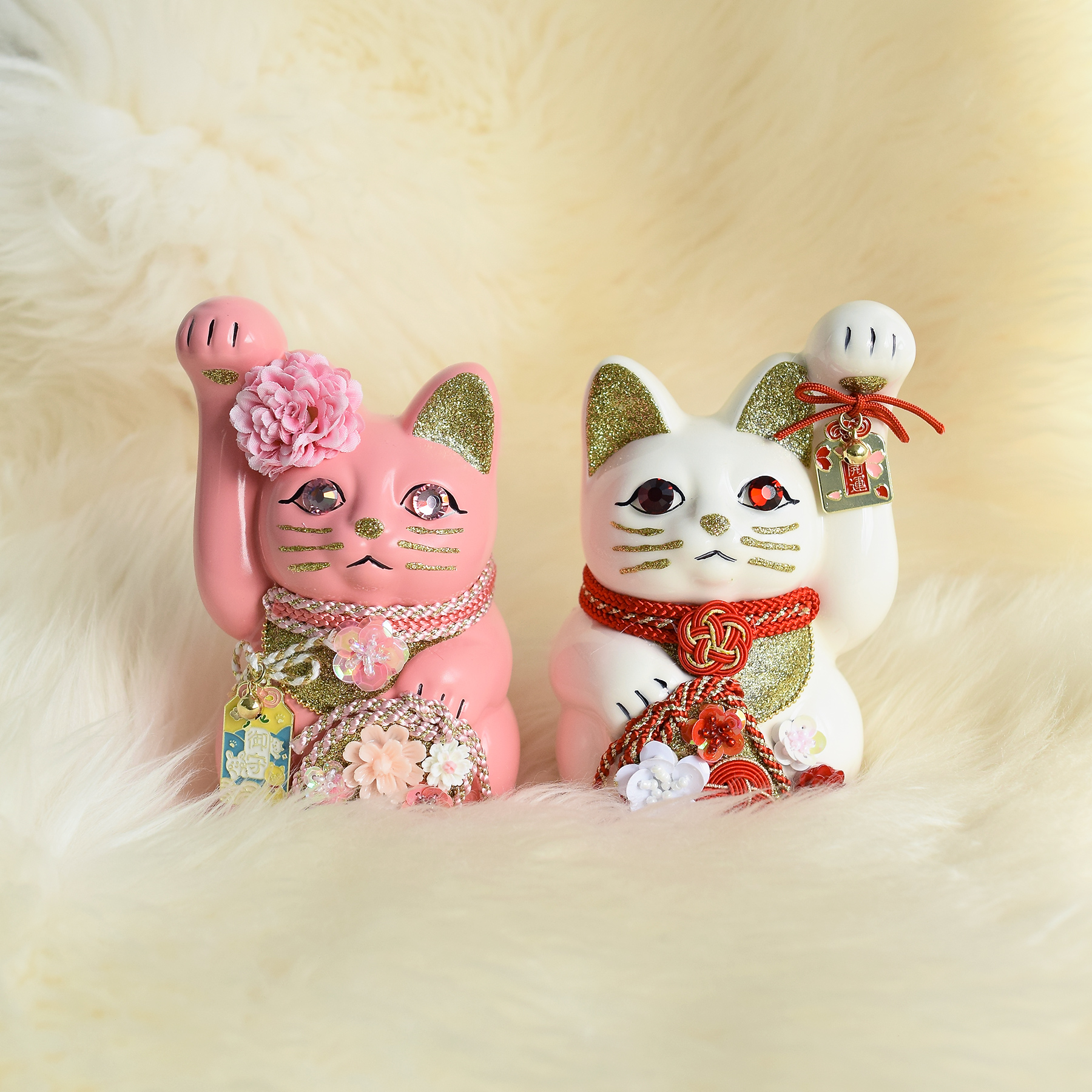 招き猫 置物 おしゃれ ニコアンティーク×ご縁猫 梅（うめ） 4号 白