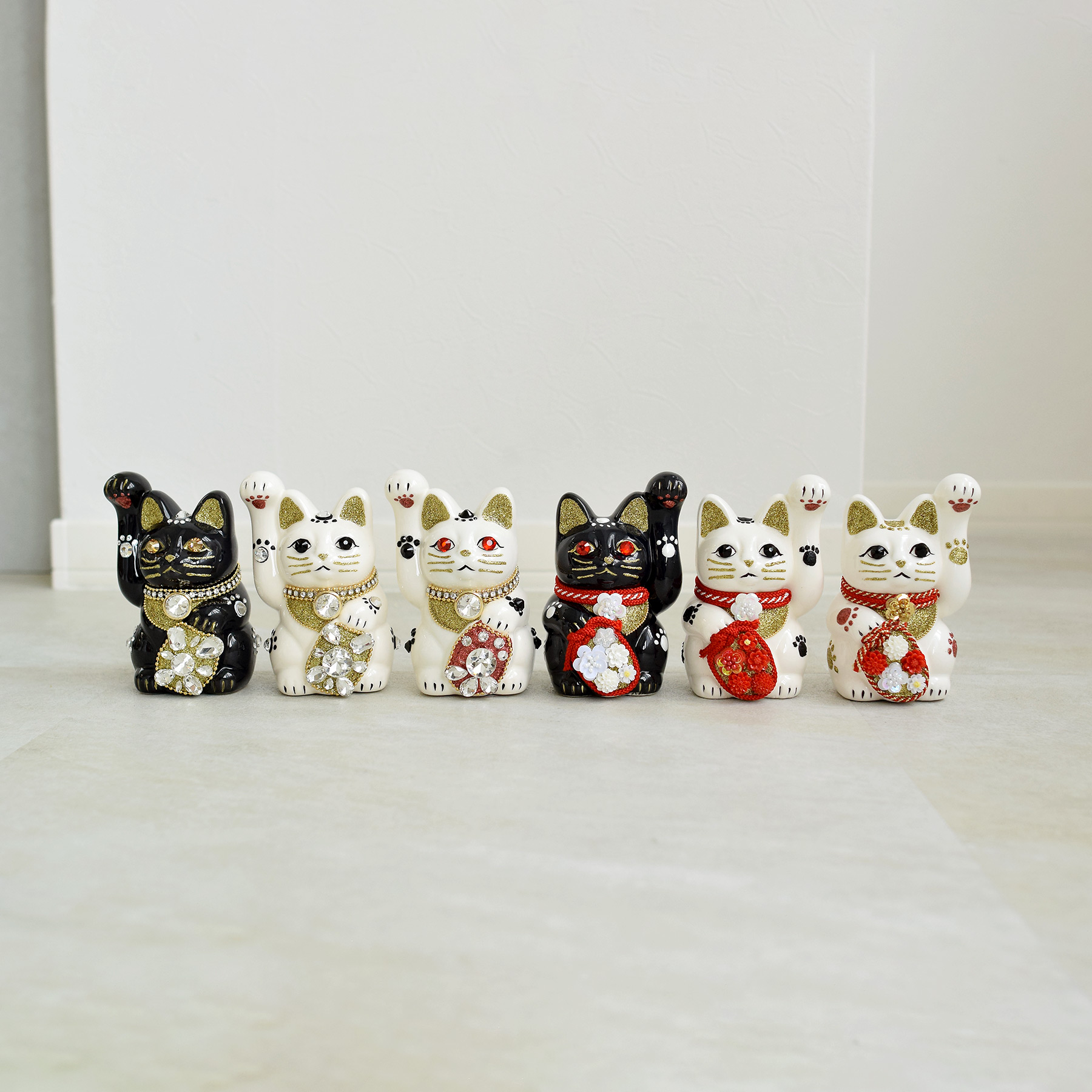 招き猫 置物 おしゃれ ニコアンティーク×ご縁猫 ねこ球左衛門 手ぬぐい