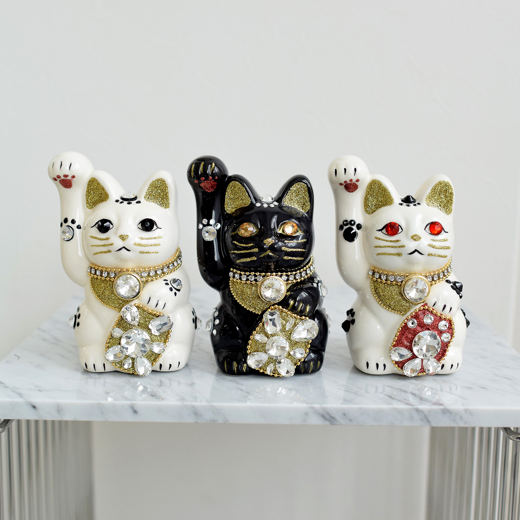 招き猫 置物 おしゃれ ニコアンティーク×ご縁猫 ねこ球助 手ぬぐい 2点