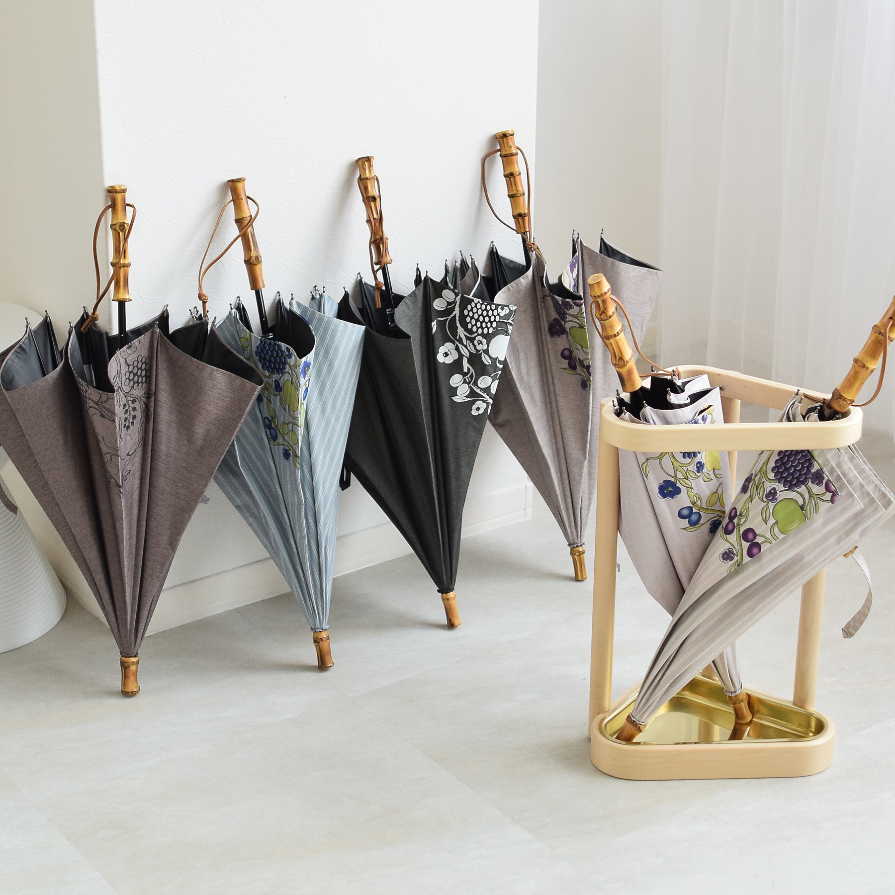 （ umbrella ）