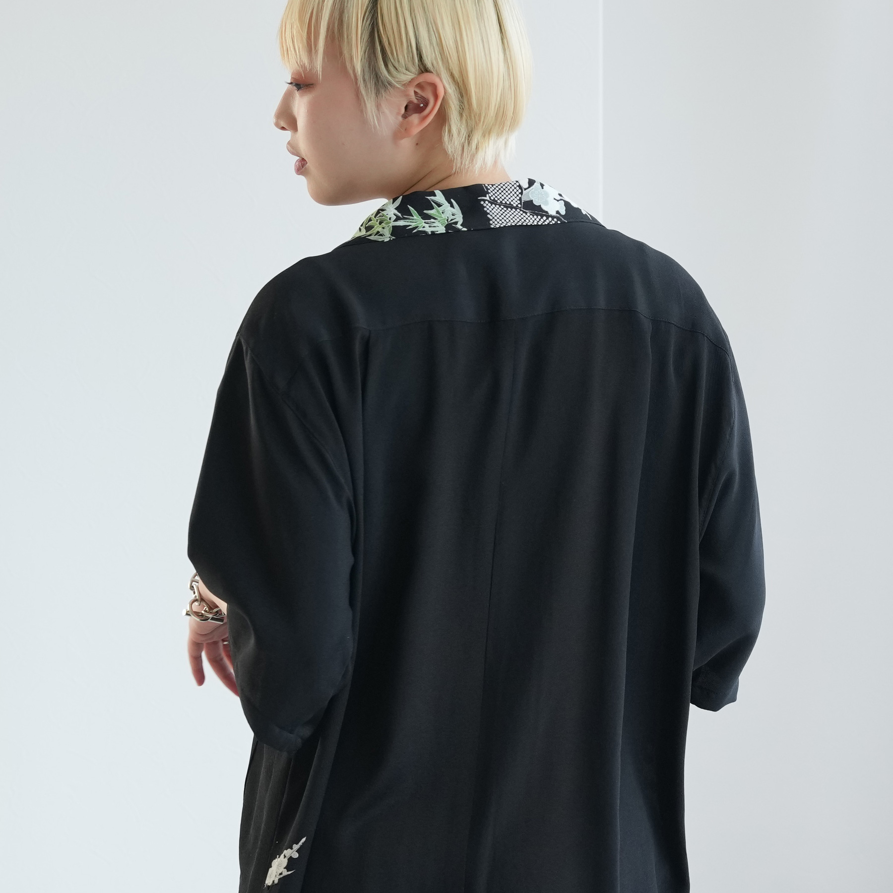 着物リメイク シャツ ブラウス レディース メンズ ユニセックス ロングシャツ maison utatane  No.BL05 風を纏う翠 一点物 正絹 日本製 3Lサイズ 黒の画像