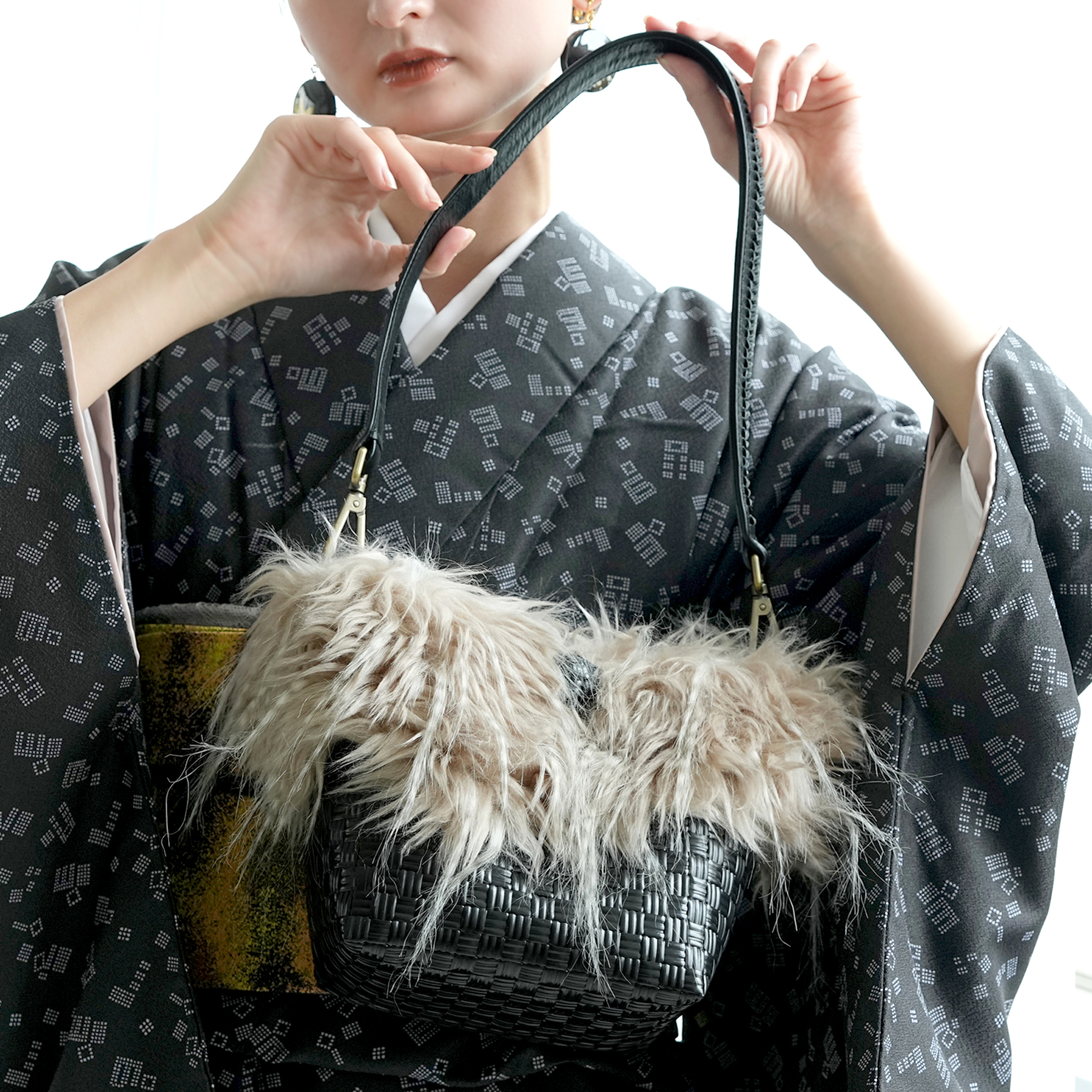 ファー付2wayミニショルダーバッグ 羊革×プレミアムリサイクル