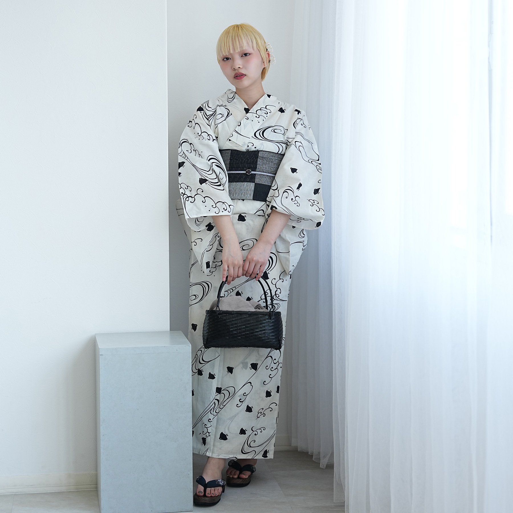 utatane 浴衣 単品 レディース 高級変わり織 きなりぼかしに黒千鳥