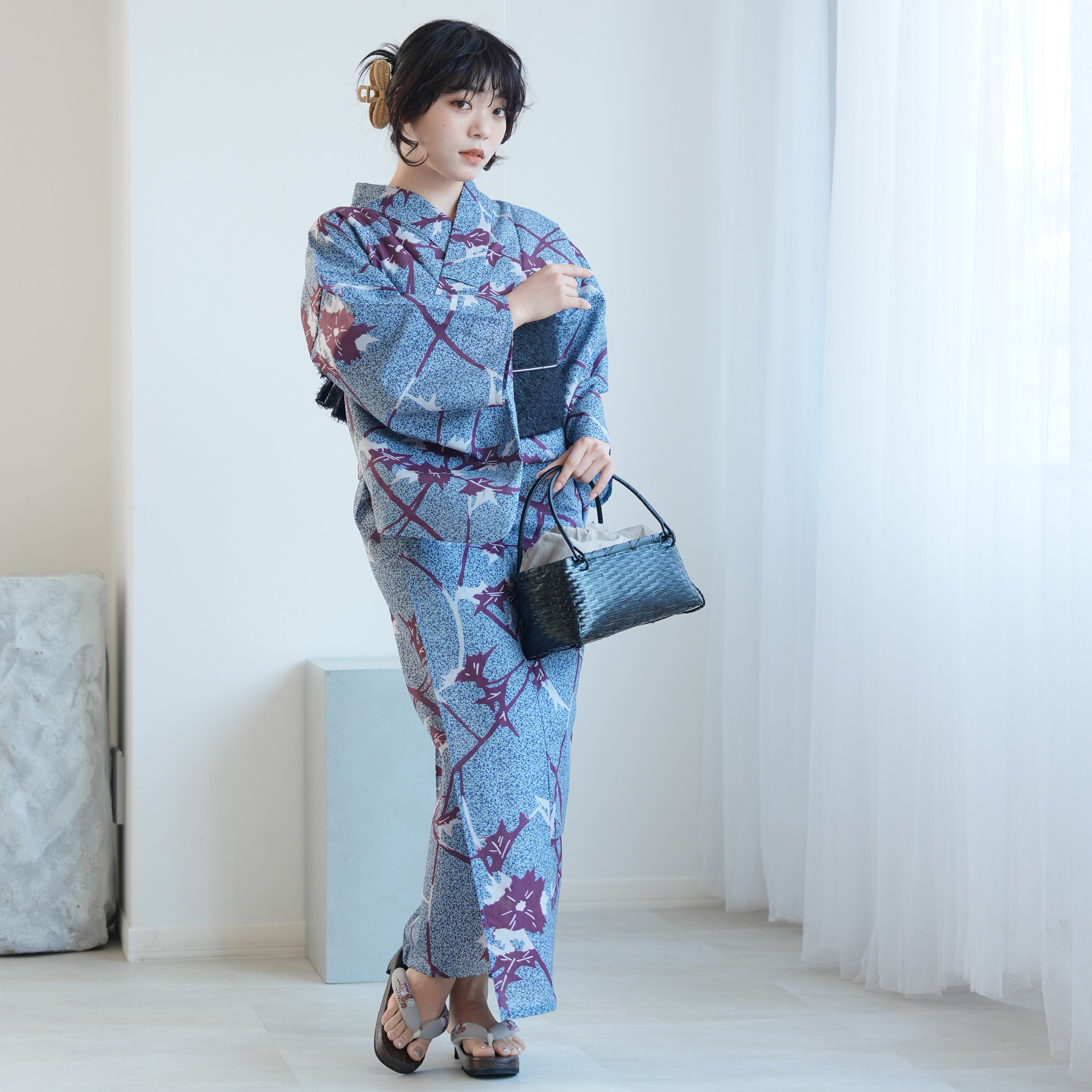 utatane 浴衣 単品 レディース 高級変わり織 ブルーと紫のあざみ砂嵐