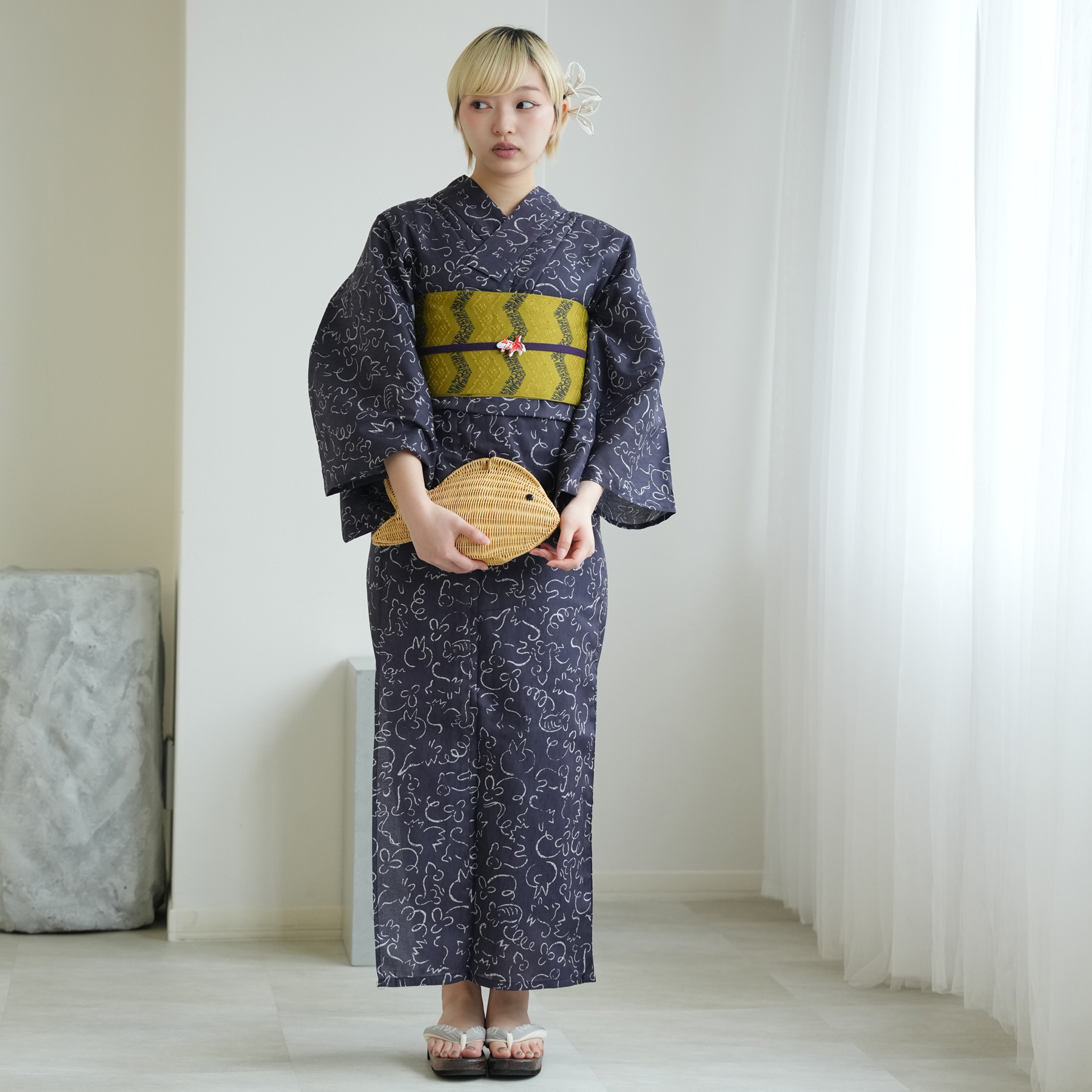 浴衣 単品 レディース Lサイズ ニコアンティーク 高級変わり織 紺地に
