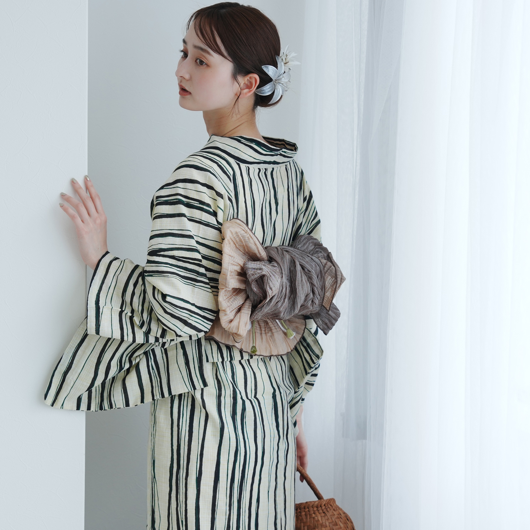 T⭐︎【新品】maru × utatane 浴衣、帯、下駄3点セット maru × utatane 浴衣3点セット (浴衣/帯/下駄) 矢絣にほぐし梅