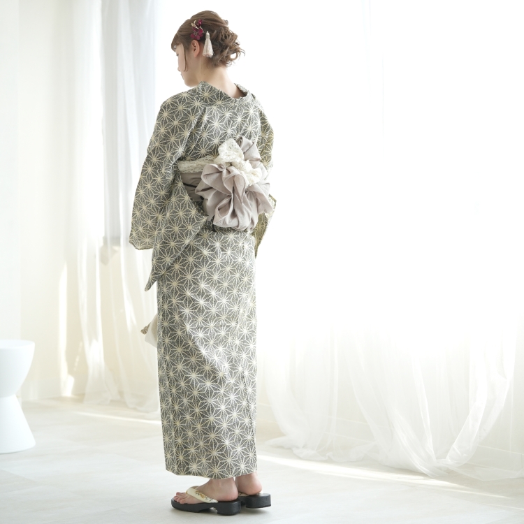 utatane /浴衣・帯・下駄 3点セット utatane 浴衣 セット レディース 3点セット 浴衣/帯/下駄 古典柄