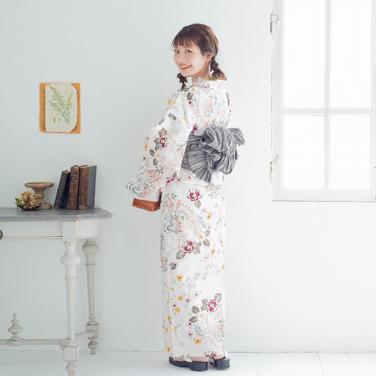 maru×utatane 浴衣、帯、下駄3点セット maru × utatane 浴衣3点セット (浴衣/帯/下駄) レトロ椿と小梅