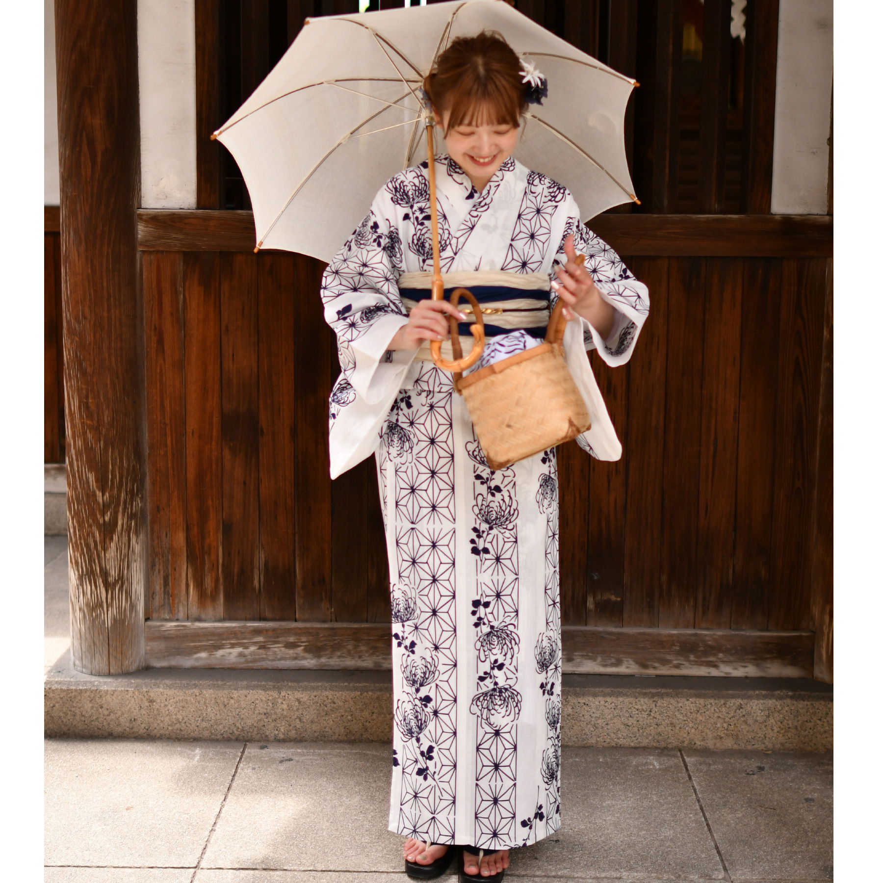 ★新品 3L4L5L utatane 浴衣3点セット 白地の扇柄に桜 鹿子 波紋 utatane 浴衣 レディース セット utatane×注染工房 浴衣3点セット 白地