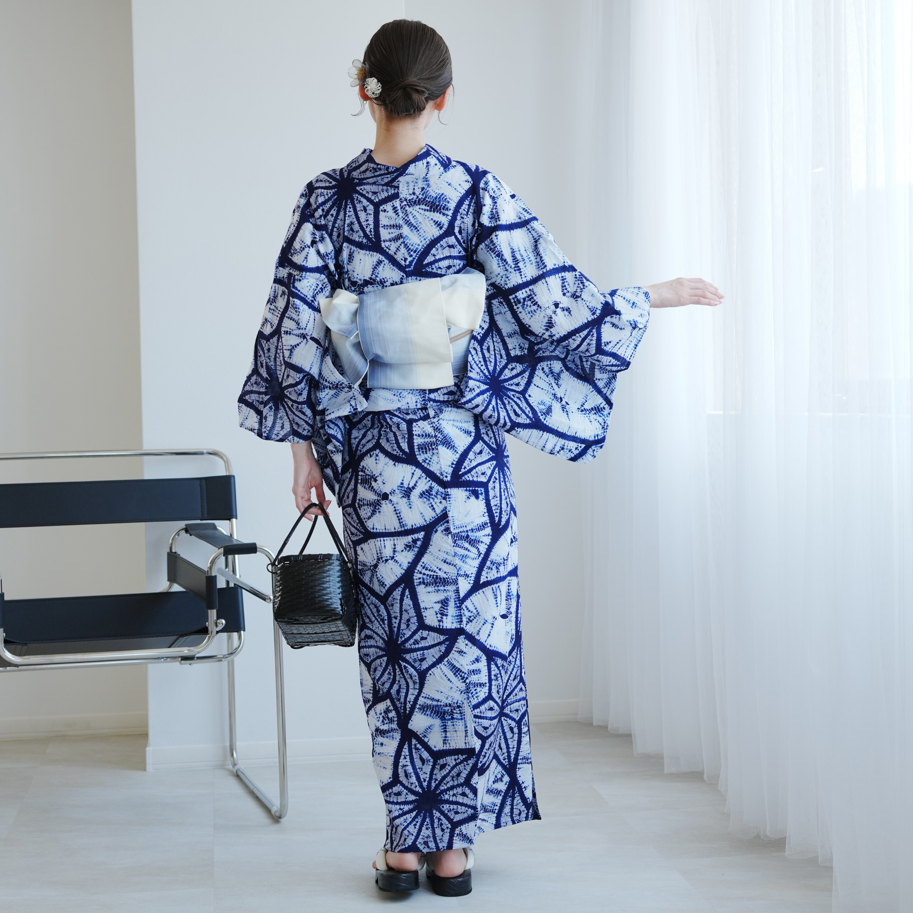 有松絞り　浴衣　スミレ　裄66.5cm 美品 utatane 浴衣 有松絞り浴衣3点セット 藍色の綺羅星 綿紅梅