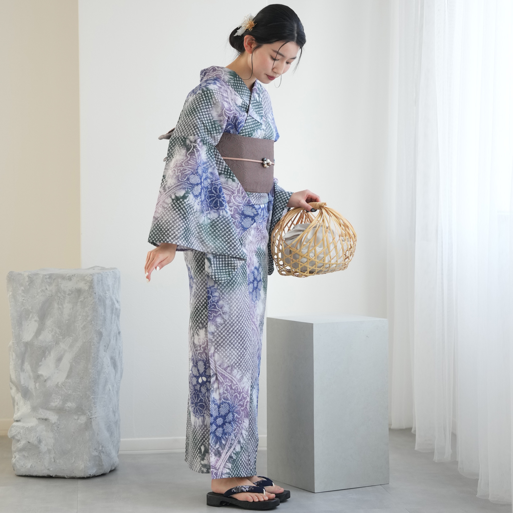 有松絞り　プルオーバー　カラフル　シボあり 藍染Organic Cotton ゆったりプルオーバー 【ジャガード織、葉