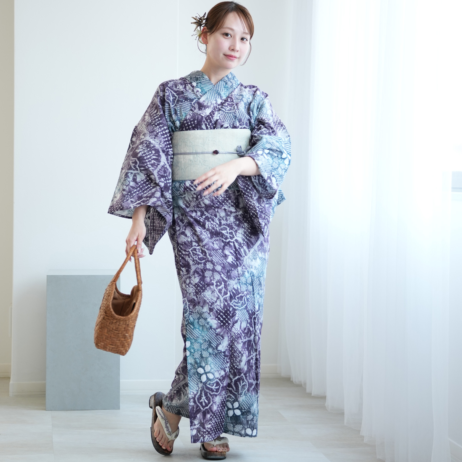 有松絞り　絞り浴衣　③ utatane 浴衣 有松絞り浴衣3点セット 黒地に花露 レディース