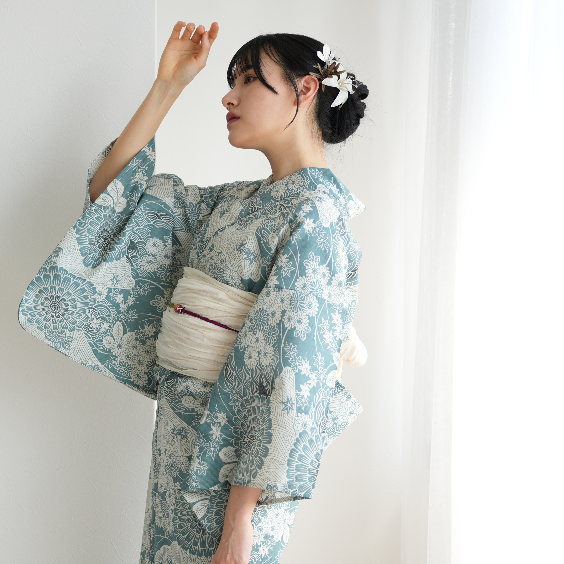 レトロ☆明るい青に花柄の絞り浴衣 浴衣 レディース セット ひよこ商店 高級変わり織 浴衣3点セット