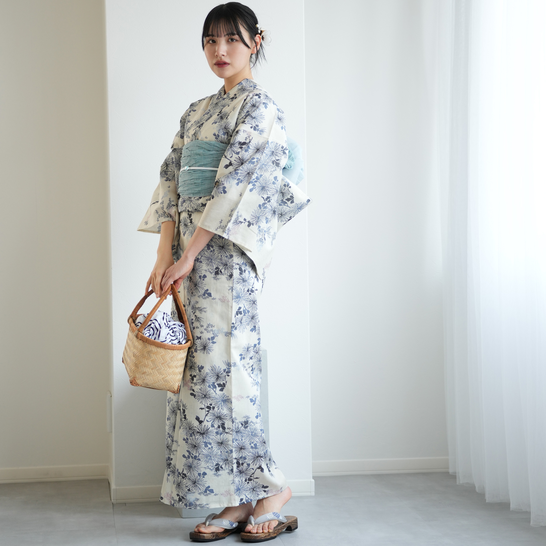 【浴衣3点セット】乱れ青菊 美品 フリーサイズ 新品未使用品 Amazon.co.jp: 2593浴衣3点セット乱れ青菊 フリーサイズ
