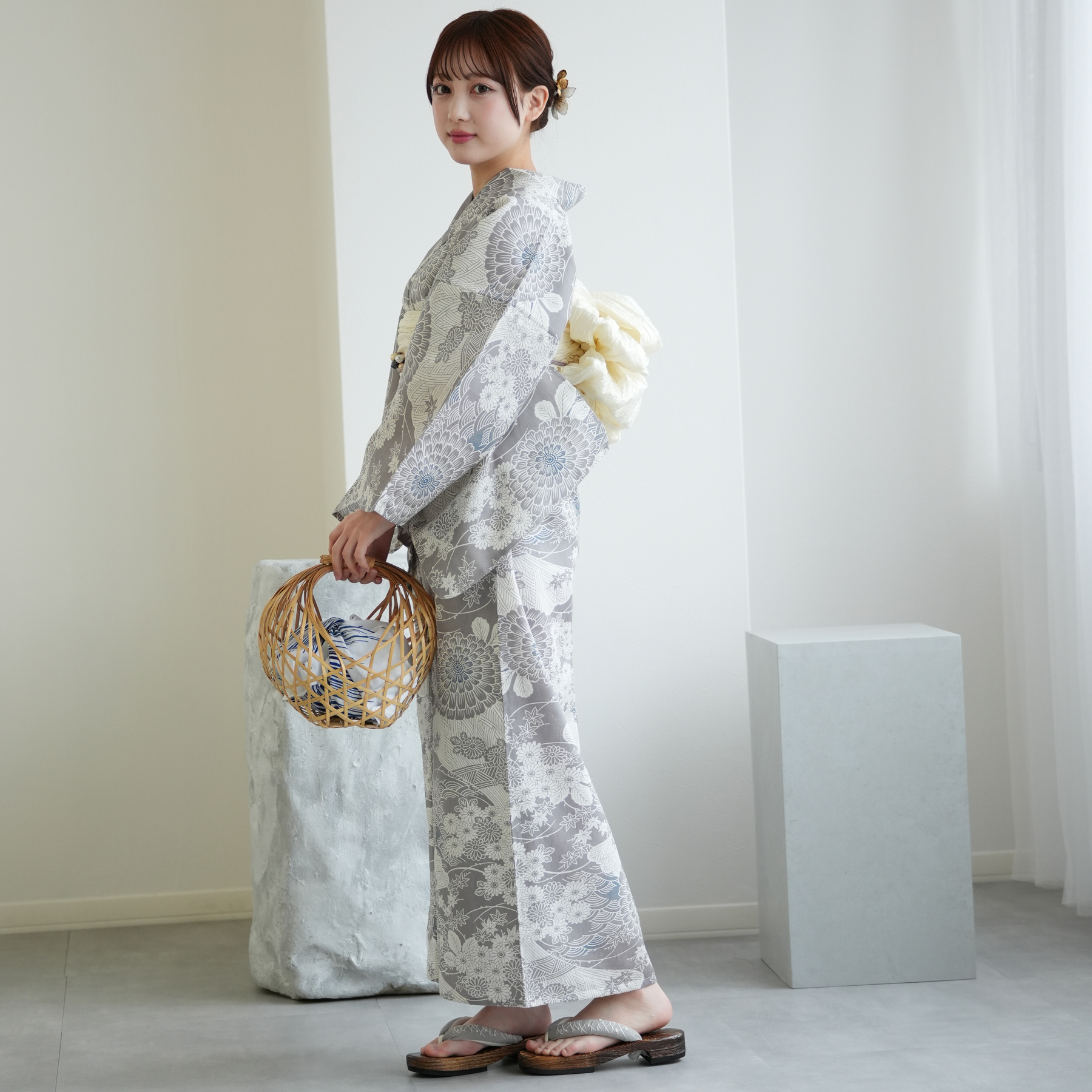 ひよこ商店 高級変わり織 浴衣3点セット くすみミントと薄桜の菊唐草 浴衣 レディース セット ひよこ商店 高級変わり織 浴衣3点セット