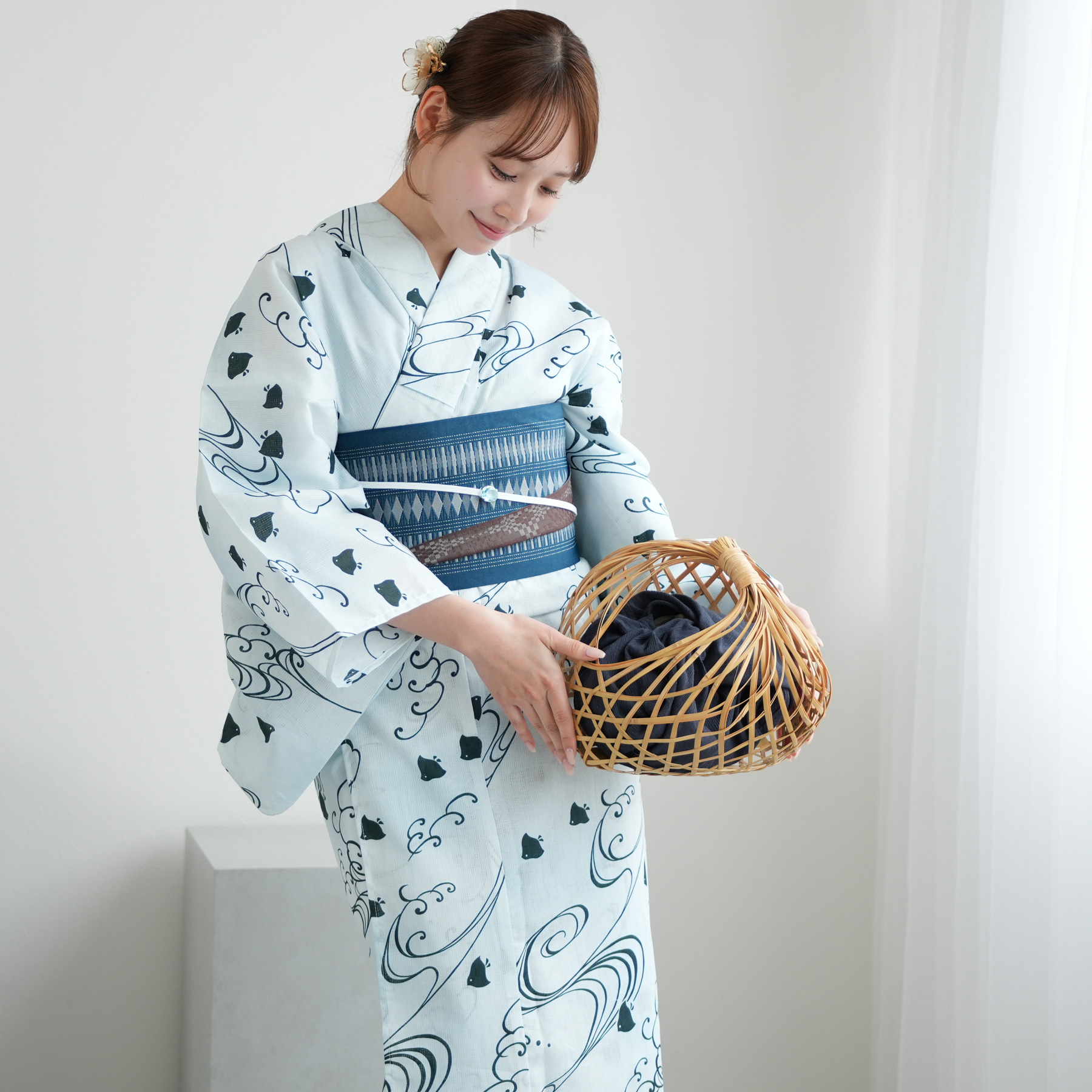 浴衣 utatane はんなり水色にお花と水玉 浴衣 utatane はんなり水色にお花と水玉 - メルカリ