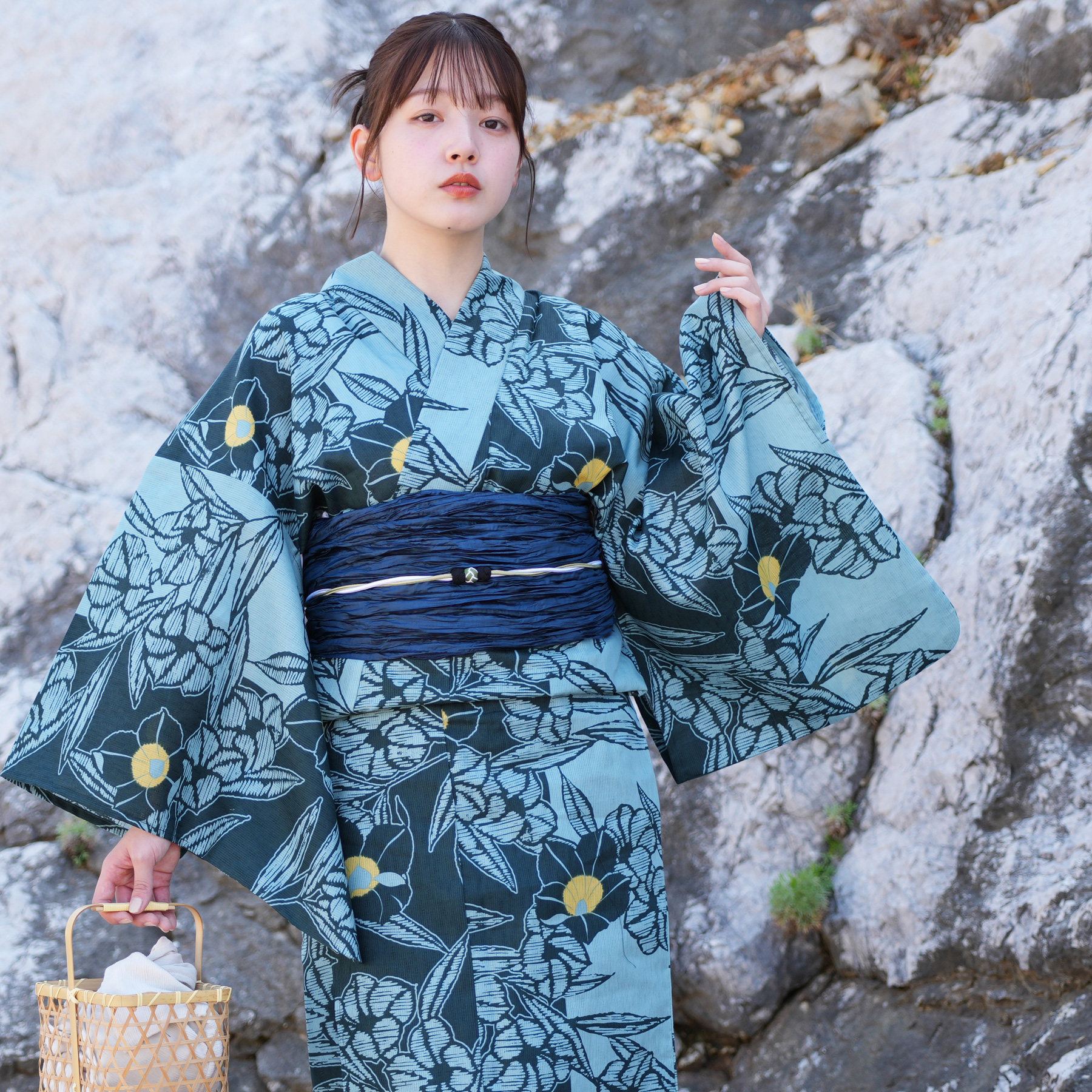 【新品未使用】浴衣3点セットutatane 高級変わり織 utatane 浴衣 レディース セット 高級変わり織 浴衣3点セット