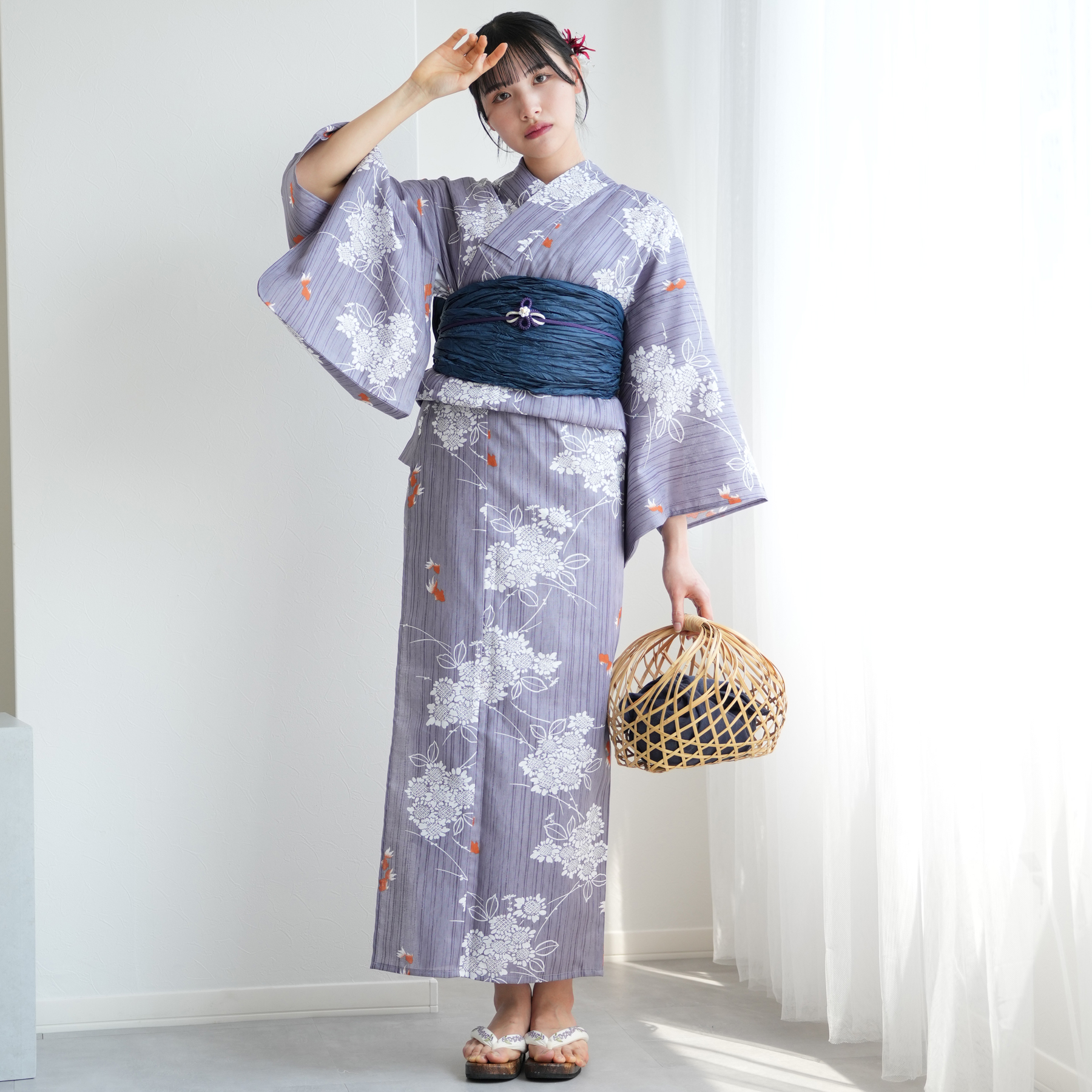 週末値下げ【高級】浴衣一式セット 絞り・帯・帯締め　セット　袖長め ＋付属品 utatane 高級変わり織 浴衣3点セット ( ゆかた・帯・下駄