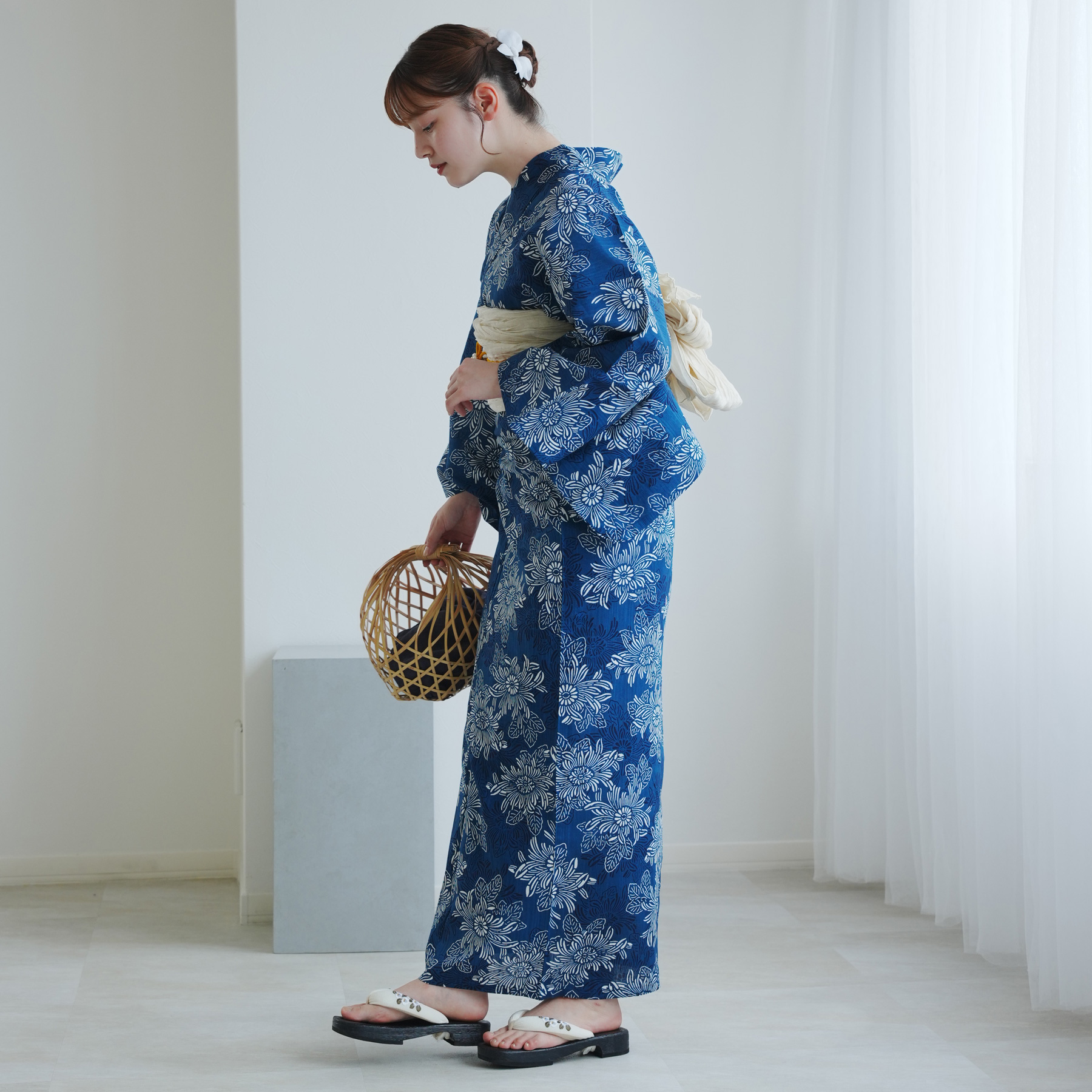 utatane 浴衣　新品 utatane｜utatane 浴衣3点セット ブルーと鉄紺の桔梗影絵 S