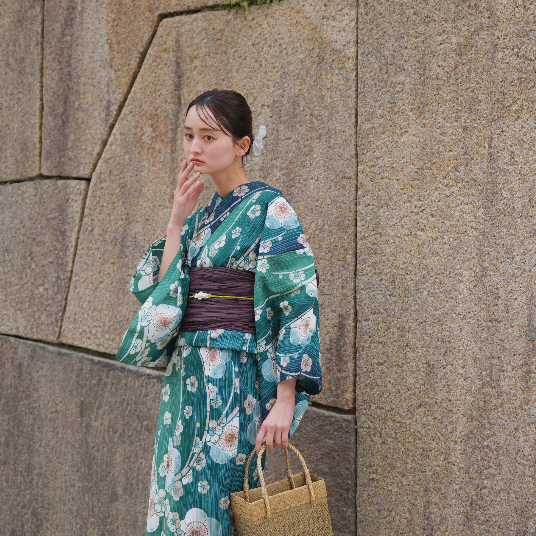 【新品未使用】高級変わり織 浴衣3点セット かすれ緑ぼかしの梅 5010280011_2_720x.jpg?v=1745209077