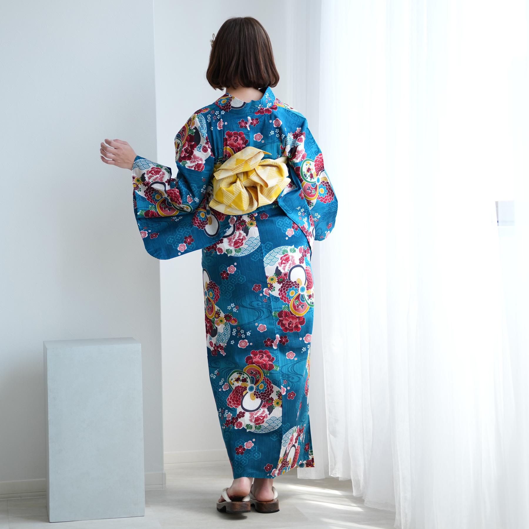 アンティーク大正浪漫＊ブルー赤黄が美しい着物に黒のだらりの帯セット utatane｜ニコアンティーク 浴衣3点セット 大正浪漫ブルーに夢幻