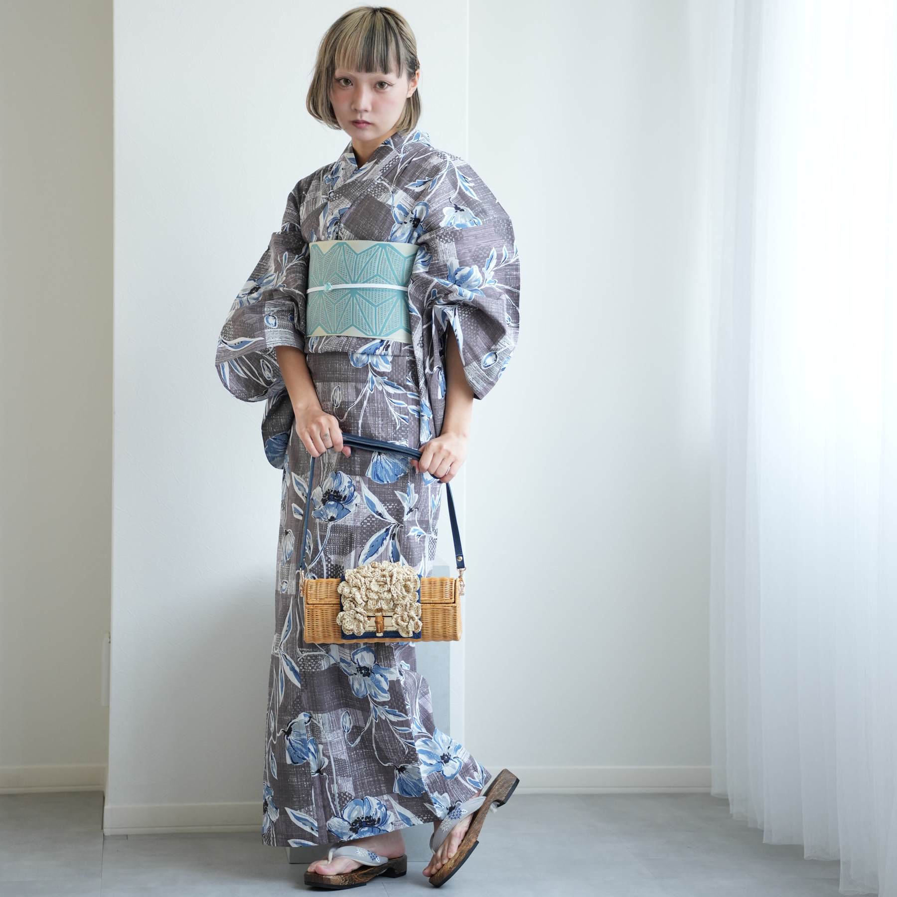 新品【ブルー×グレー】utatane ニコアンティーク モダンアンテナ 浴衣単品 新品【ブルー×グレー】utatane ニコアンティーク モダンアンテナ 浴衣