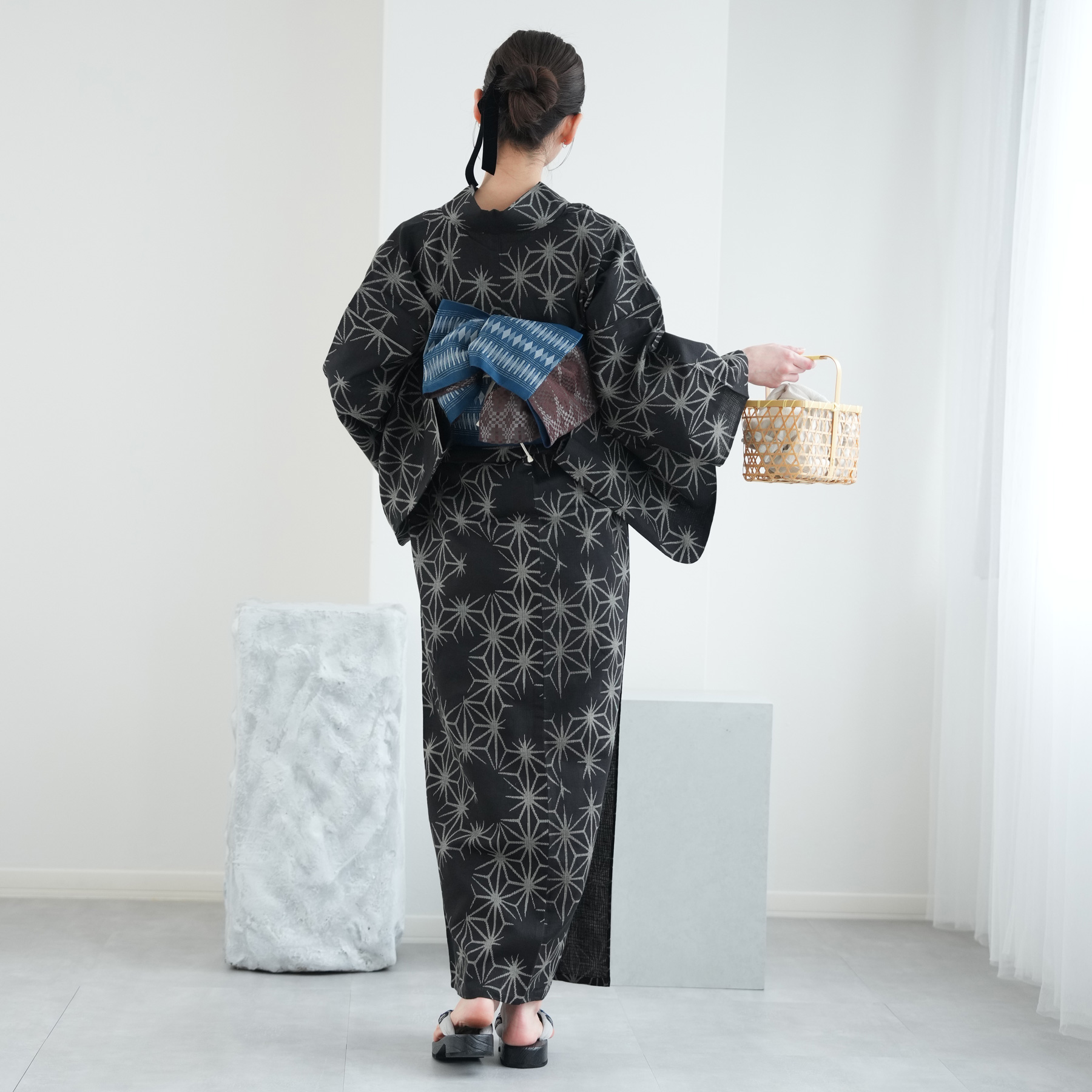 新品未使用　浴衣　綿麻　高級浴衣　黒　夏着物　27,500円 浴衣 レディース セット 綿麻×紅梅 浴衣3点セット 黒地の麻の葉