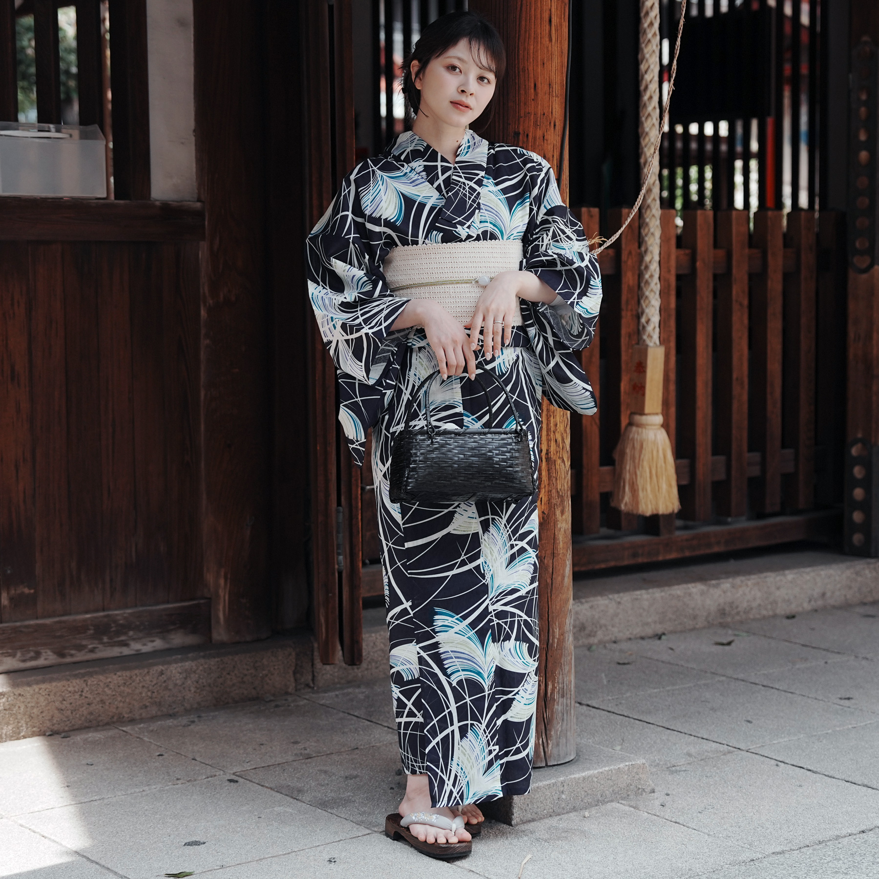 浴衣 ゆかた レディース 女性 おしゃれ レトロ 古典 昭和 平成 大人 夏 盆踊り utatane ウタタネ うたたね 帯 下駄 セット