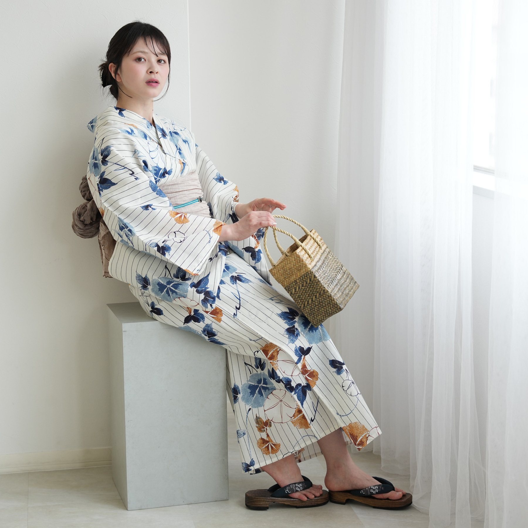 浴衣 3点セット いちご色に溶け込む萩とトンボ utatane 浴衣 レディース セット 高級変わり織 浴衣3点セット つゆくさ