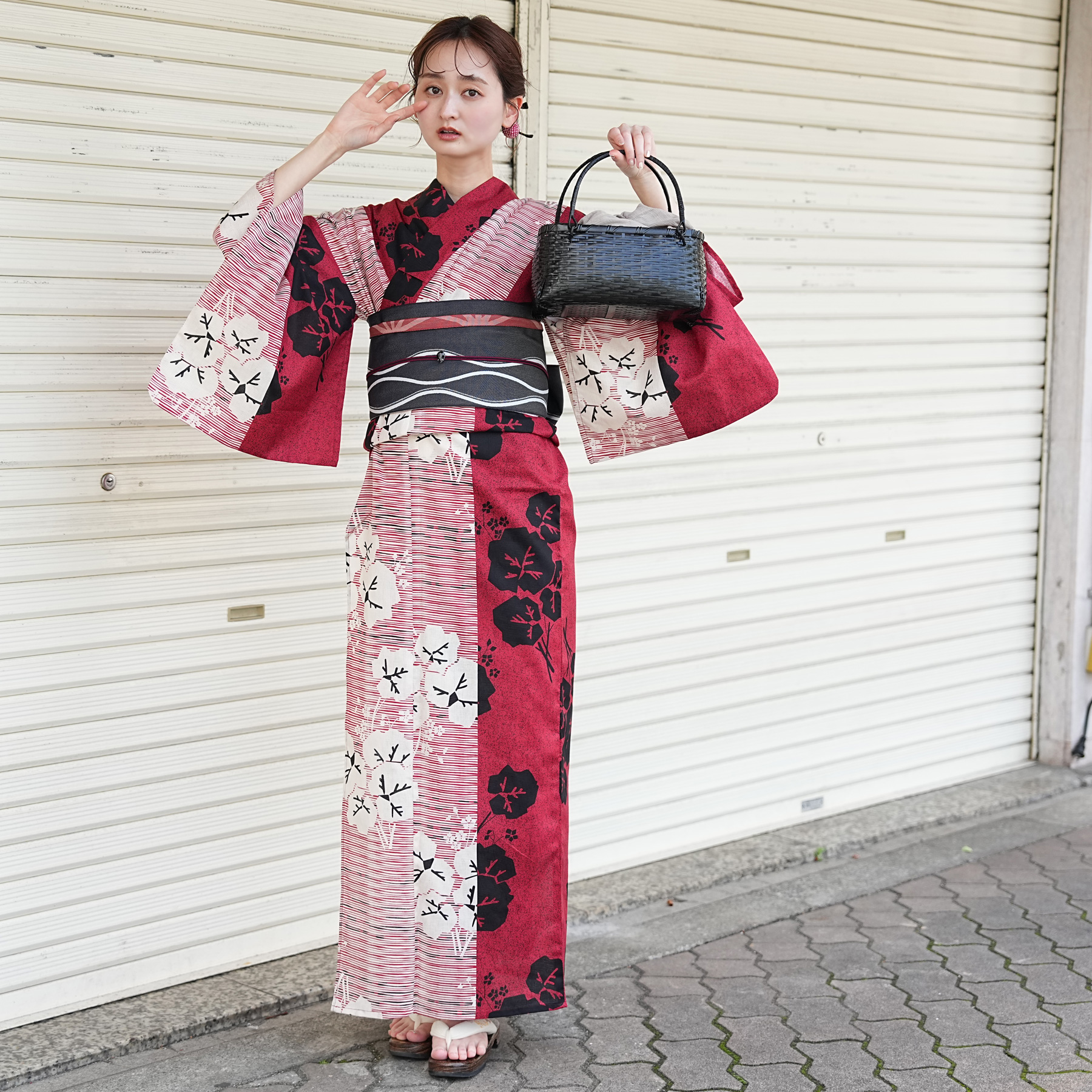 赤黒花柄 浴衣セット フリーサイズ utatane 浴衣 レディース セット フリーサイズ 浴衣 3点セット 高級
