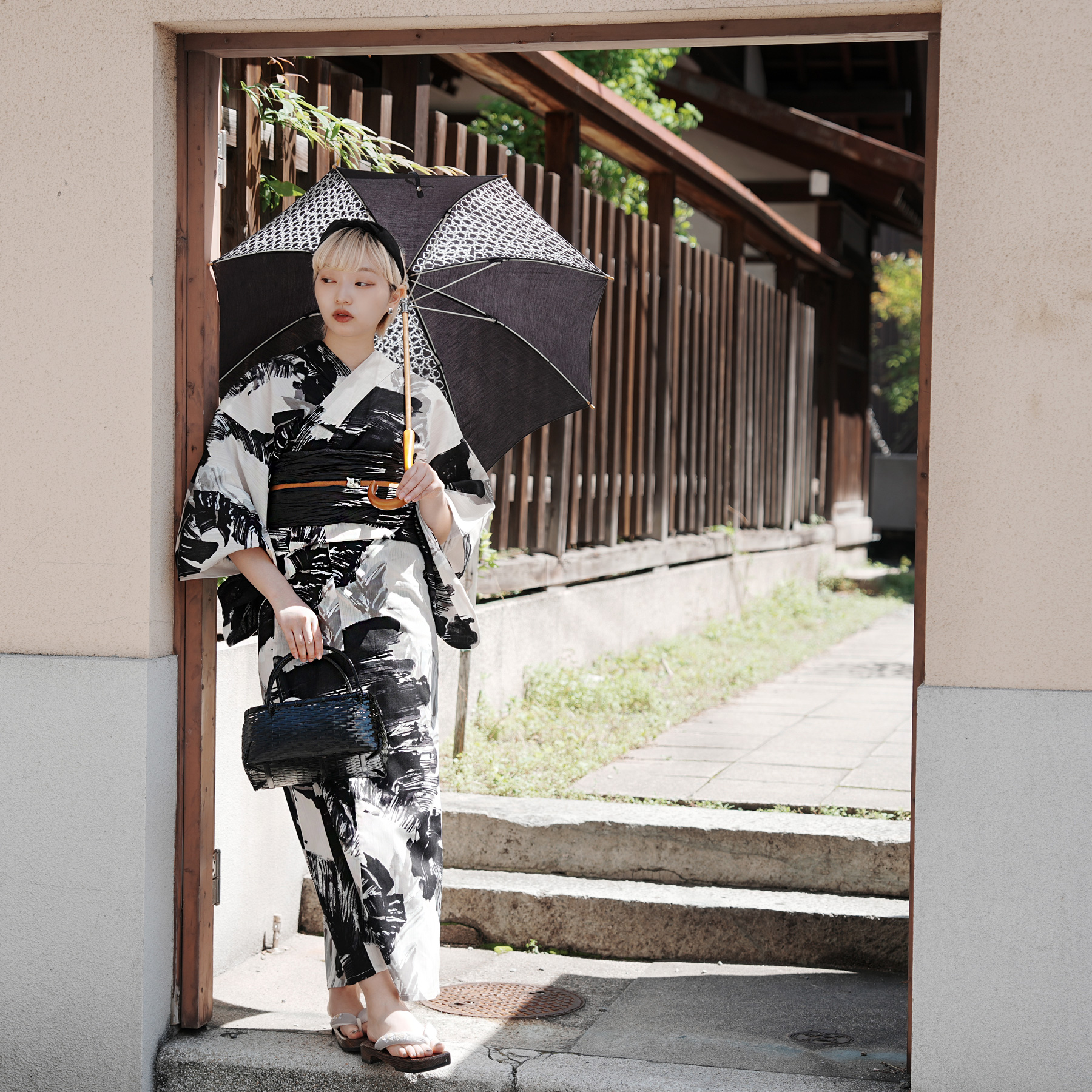 浴衣 ゆかた レディース 女性 おしゃれ レトロ 古典 昭和 平成 大人 夏 盆踊り utatane ウタタネ うたたね 帯 下駄 セット