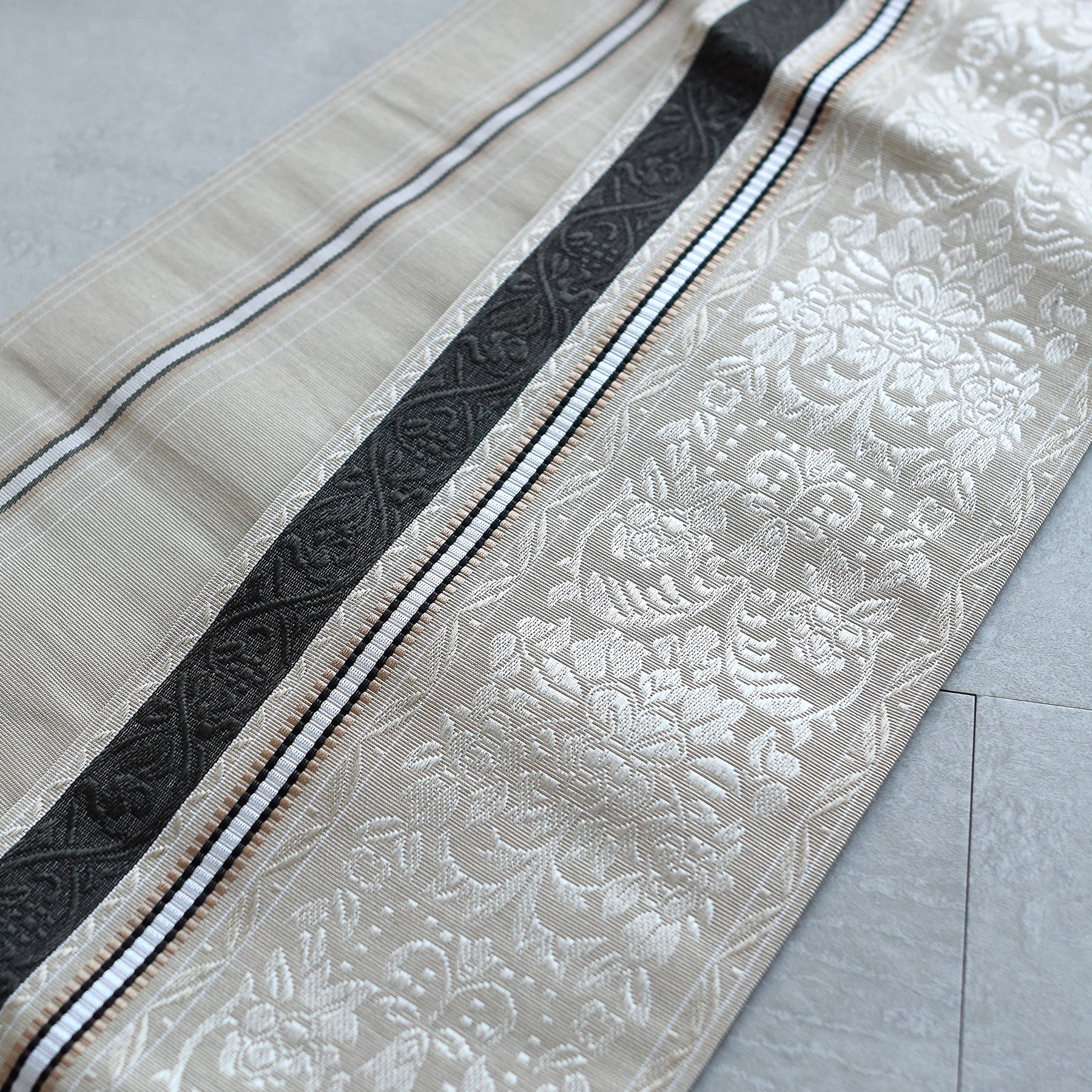 （ kimono yukata ）