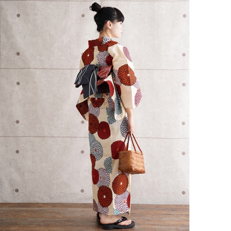 みい　浴衣・帯セット　ニコアンティーク 赤とミントのぽんぽん菊 楽天市場】【30％OFF】【ニコアンティーク 高級変わり織 浴衣3点