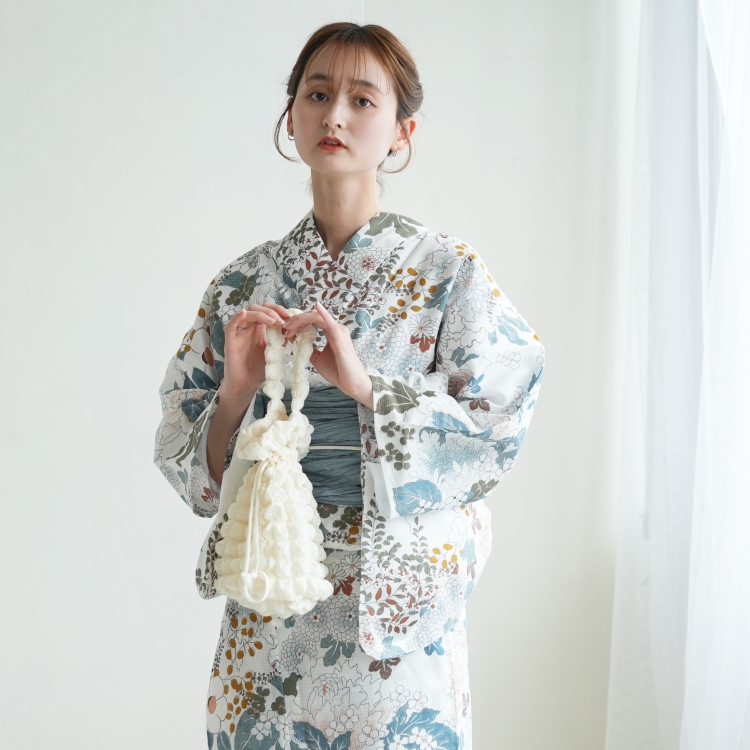 utatane 浴衣 3点セット 帯 下駄　アイボリー 楽天市場】【utatane 高級変わり織 浴衣3点セット オフホワイト