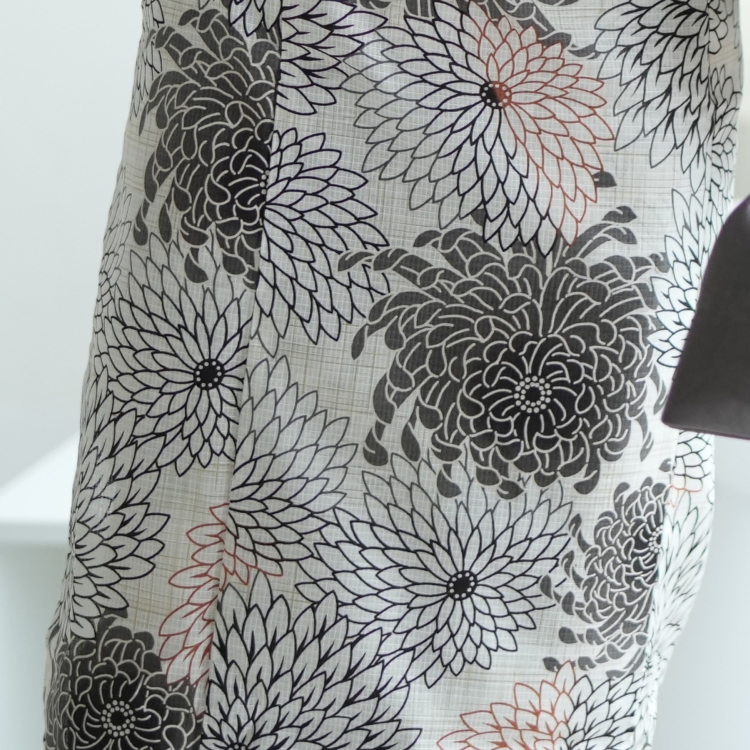 浴衣 レディース セット（浴衣 帯 下駄） セパレート utatane 古典柄 レトロ 大正ロマン 花 高級変わり織 二部式浴衣3点セット 先染め風ベージュにモダン糸菊 浴衣 帯 下駄