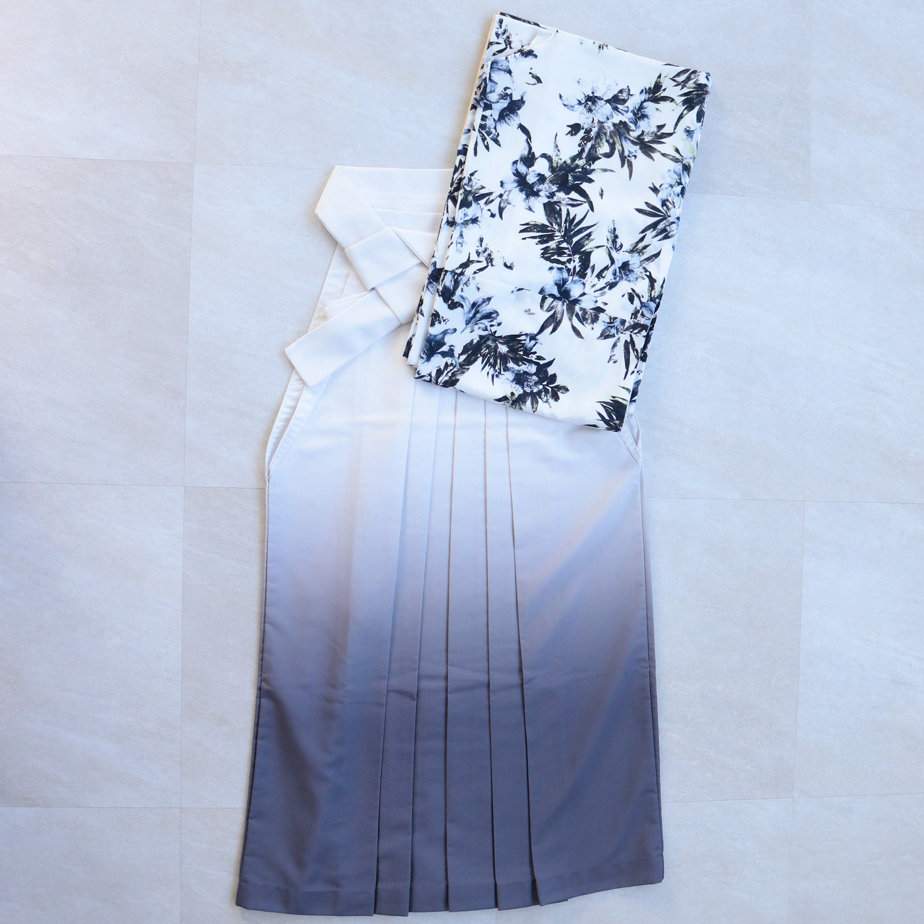 utatane 袴 卒業式 購入 2尺袖着物+袴の2点セット レトロ 袴 utatane 袴 卒業式 購入 2尺袖着物+袴の2点セット レトロ 袴
