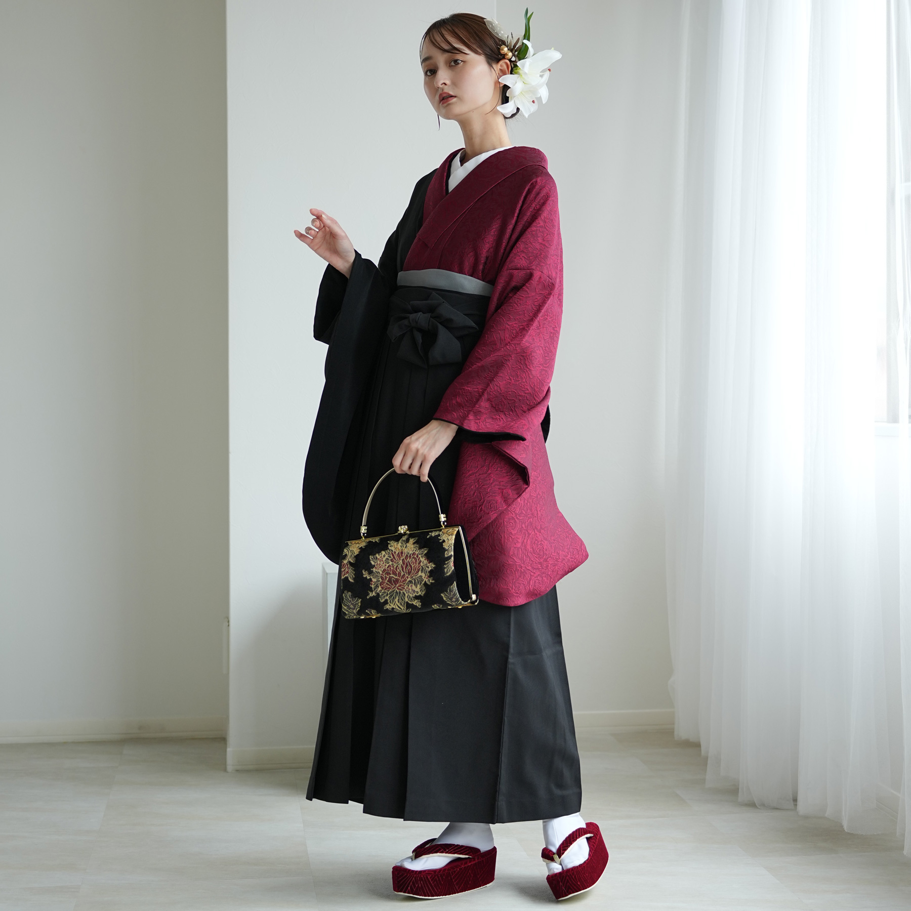 utatane 袴 卒業式 大学生 販売 袴と着物の2点セット 半身 密か紅