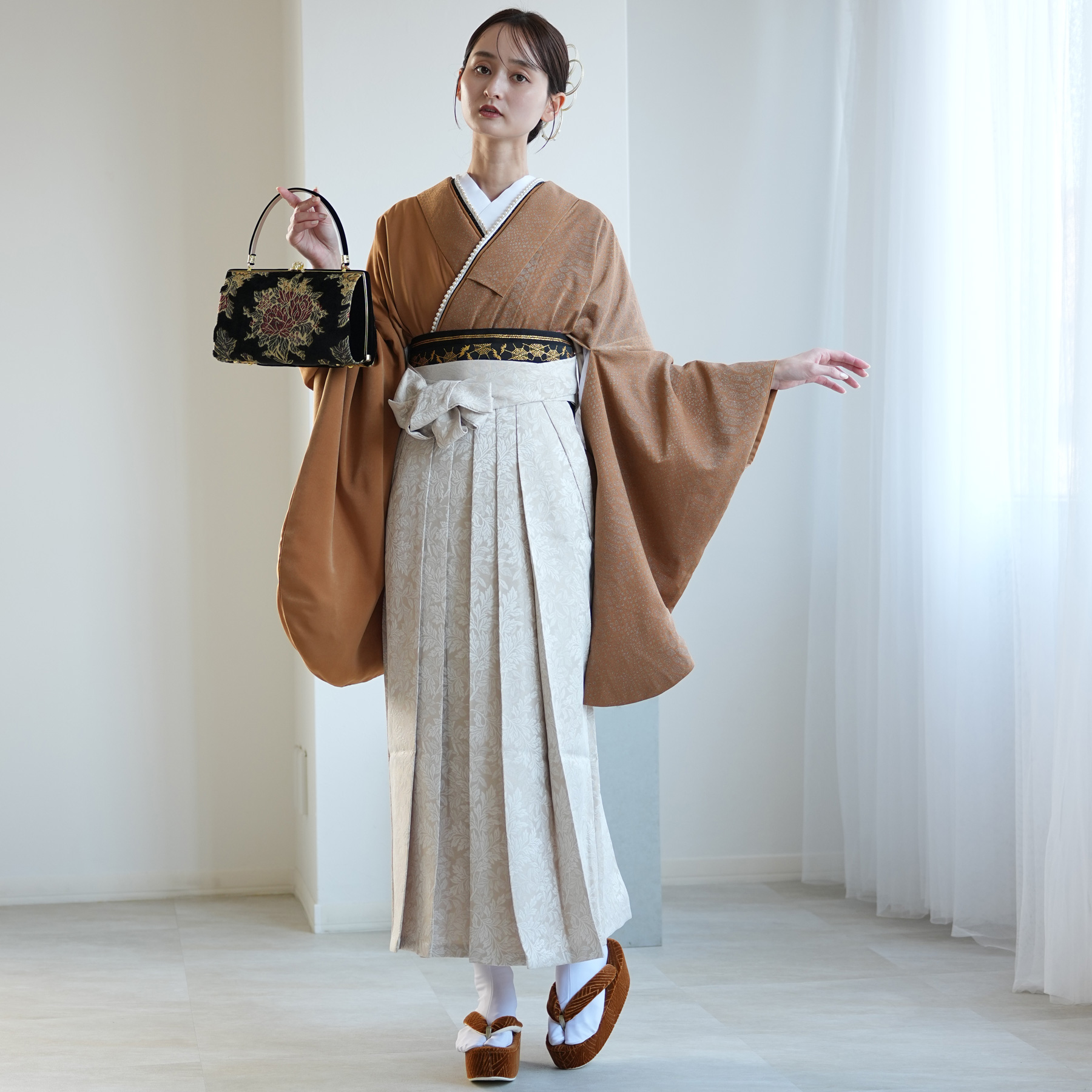 utatane 袴 卒業式 大学生 販売 袴と着物 2点セット 半身 月霞パイソン