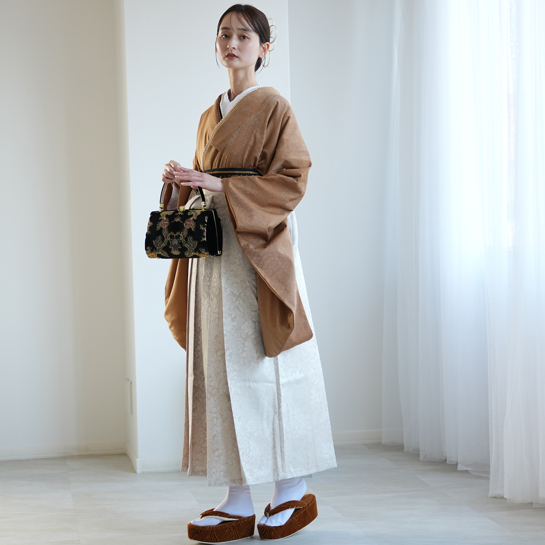 utatane 袴 卒業式 大学生 販売 袴と着物 2点セット 半身 月霞パイソン