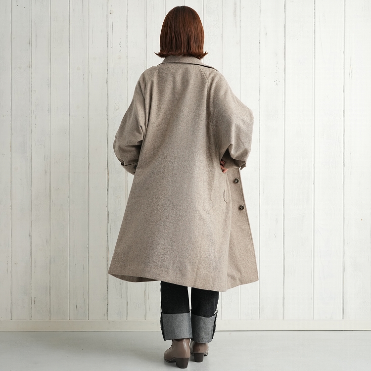 utatane 和装コート 和洋兼用コート 日本製 utatane（ウタタネ）の「和装コート ノーカラー 日本製（ノーカラー