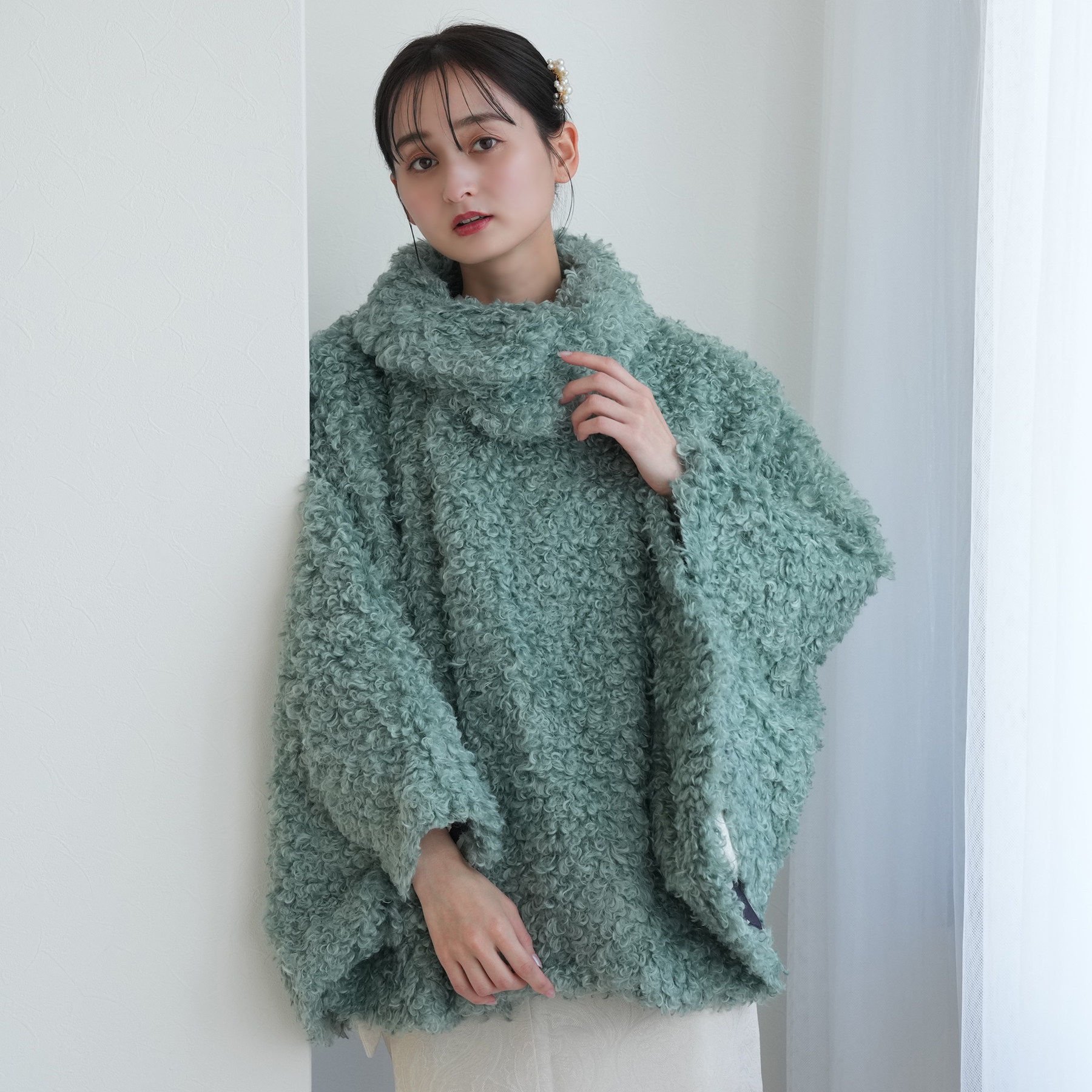 防寒コート ポンチョ ファー付き ケープ 和洋兼用 フリー チャコールグレー系 防寒コート ポンチョ ファー付き ケープ 和洋兼用 フリー