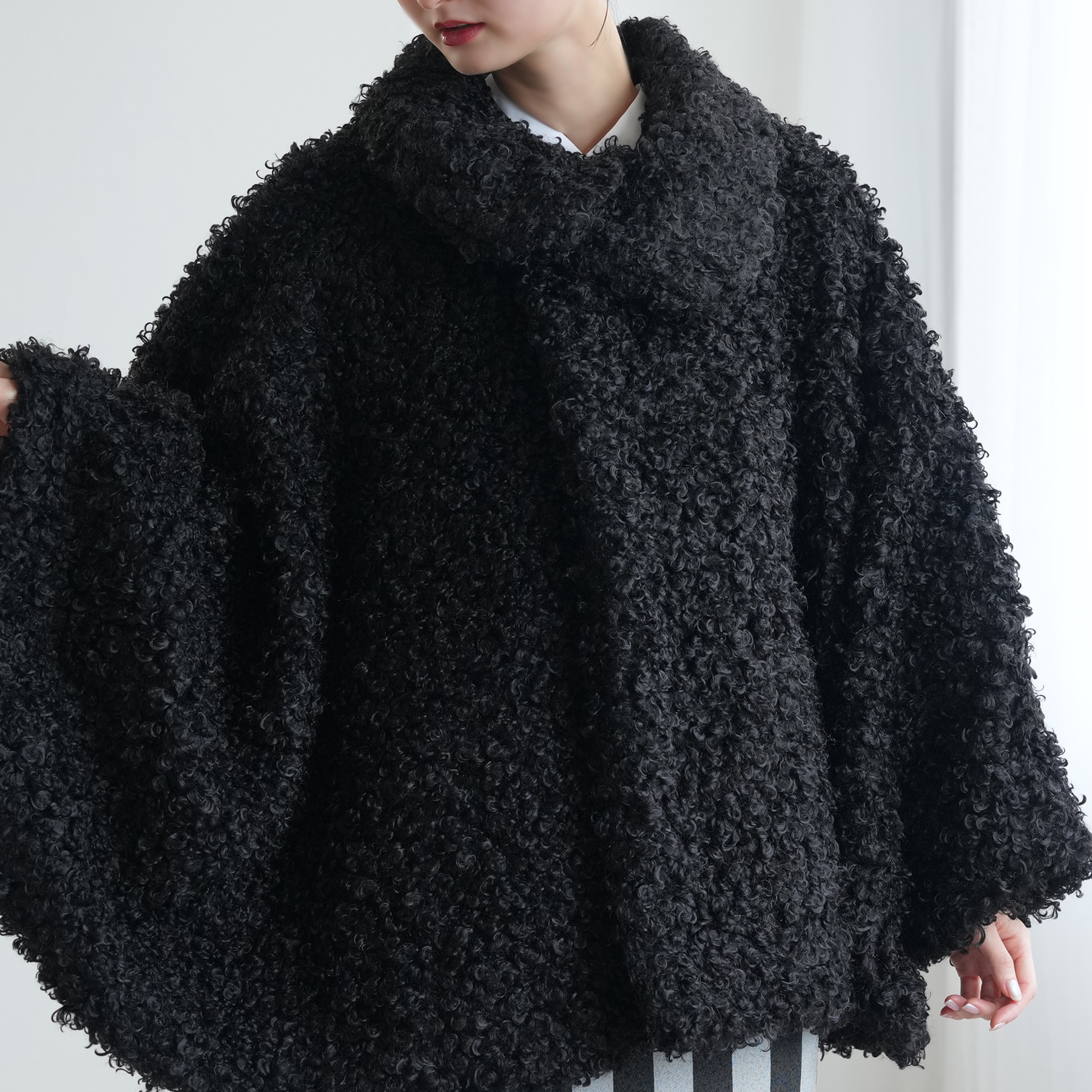 ポンチョファーコート冬服レディースレトロアンティークケープコート