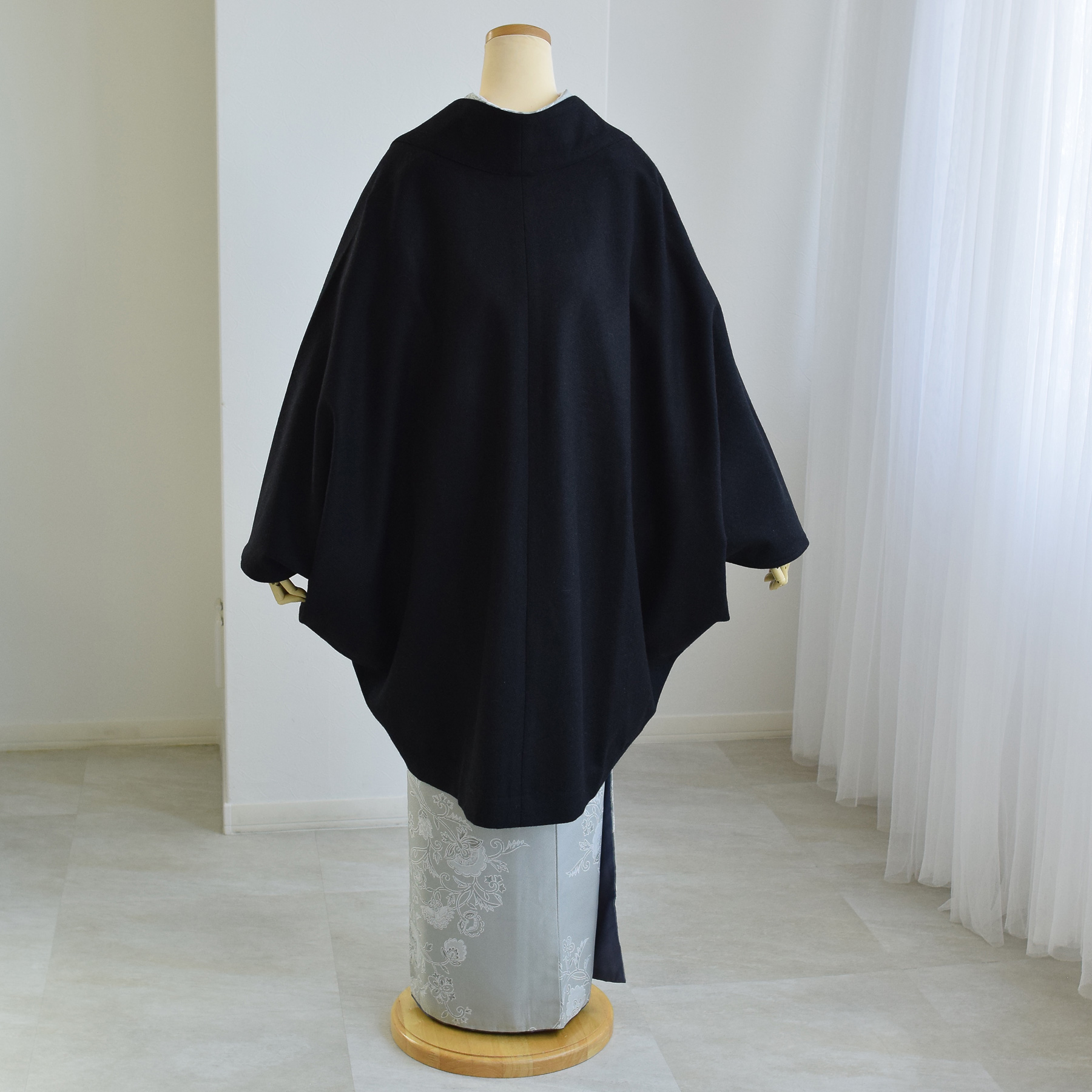（ kimono coat ）