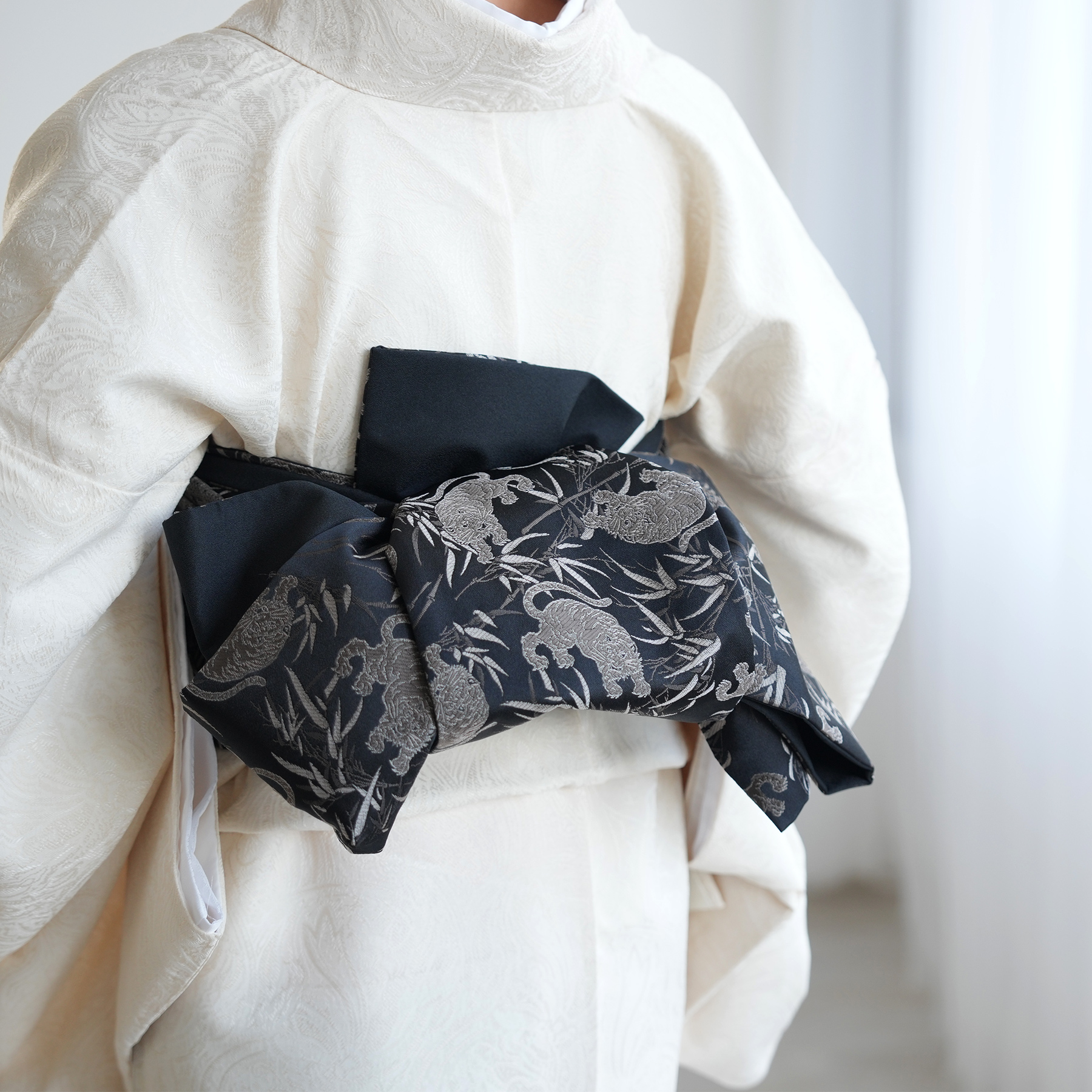ニコアンティーク　utatane花柄浴衣　紺　二部式に加工済み　3L utatane｜ニコアンティーク セパレート 二部式浴衣3点セット