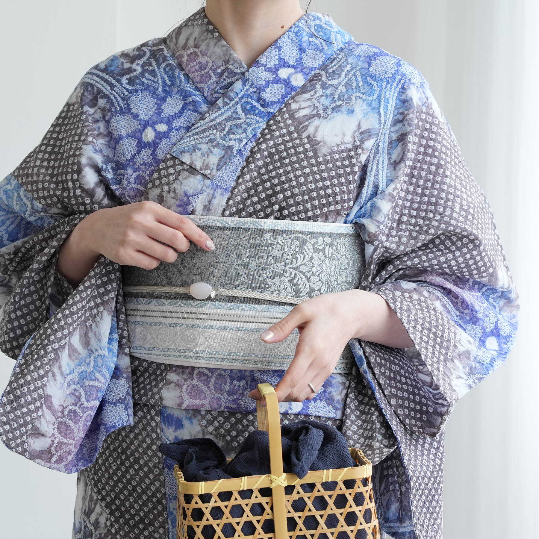 utatane 半幅帯 博多織 正絹 utatane×井上絹織 小袋帯 グレー ホワイト